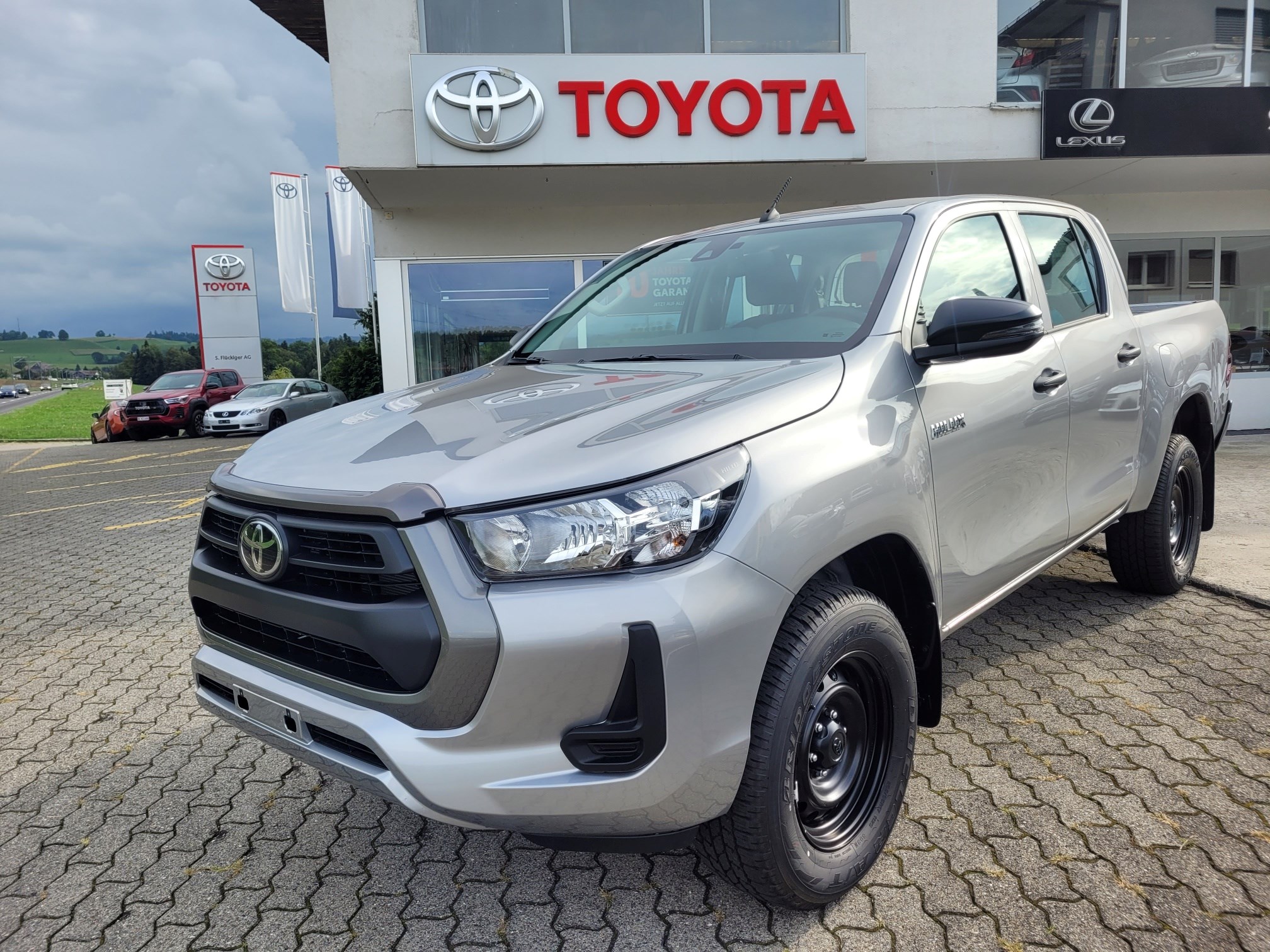 TOYOTA Hilux 2.4D-4D Comfort Double Cab 4x4