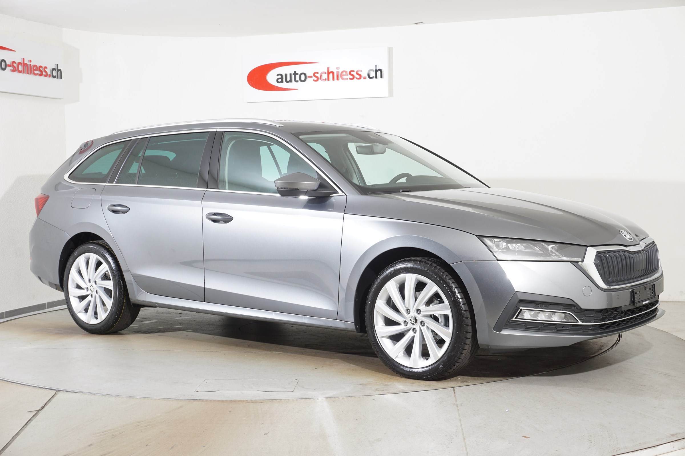 SKODA OCTAVIA Combi 1.5 TSI mHEV DSG Style