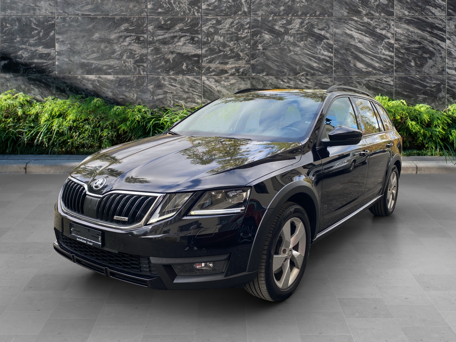 SKODA Octavia Combi 2.0 TDI Scout 4x4 DSG