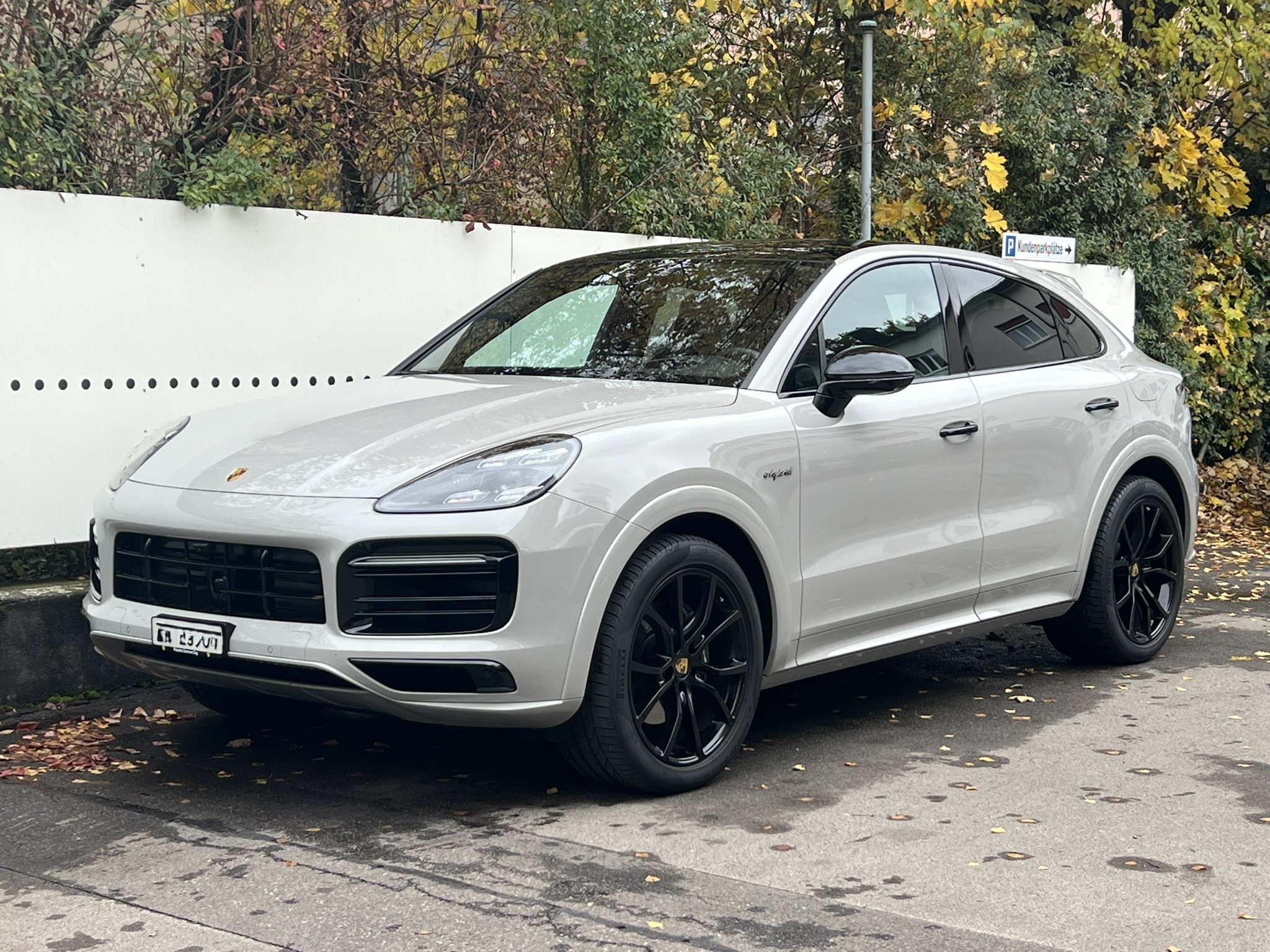 PORSCHE Cayenne Coupé E-Hybrid Platinum Edition