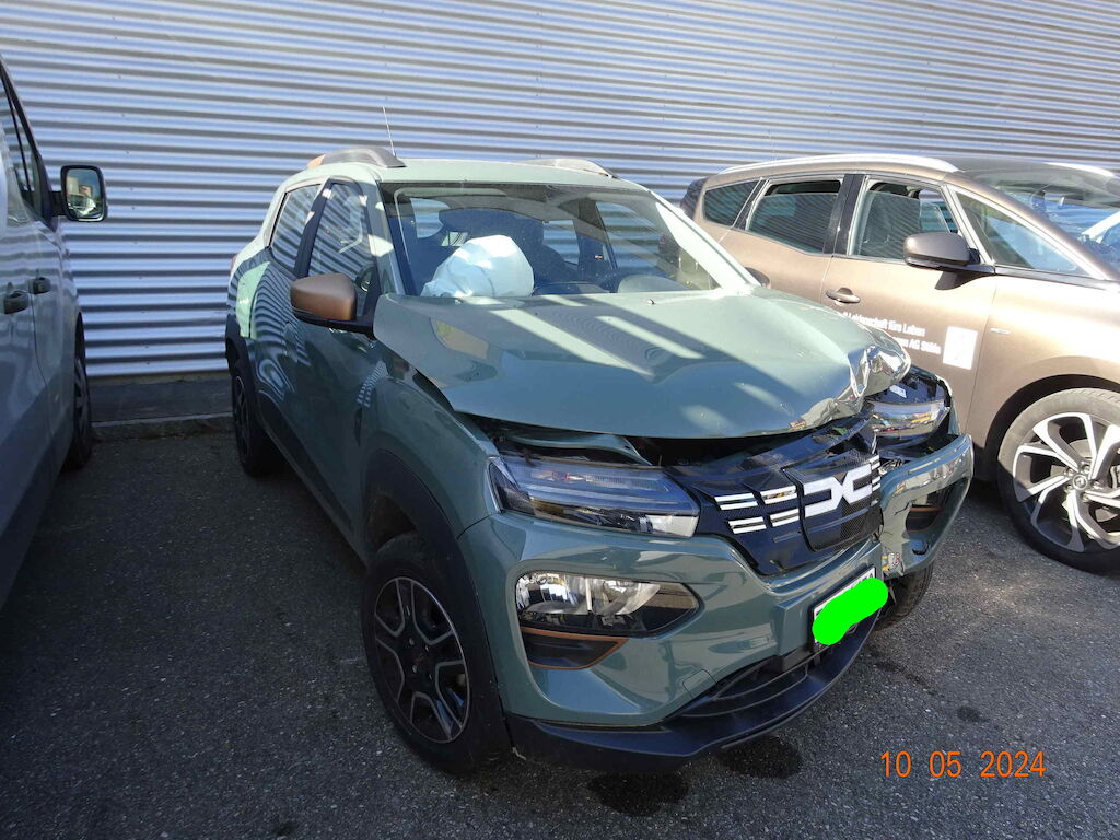 DACIA Spring 27 kWh Electric 65 Extreme