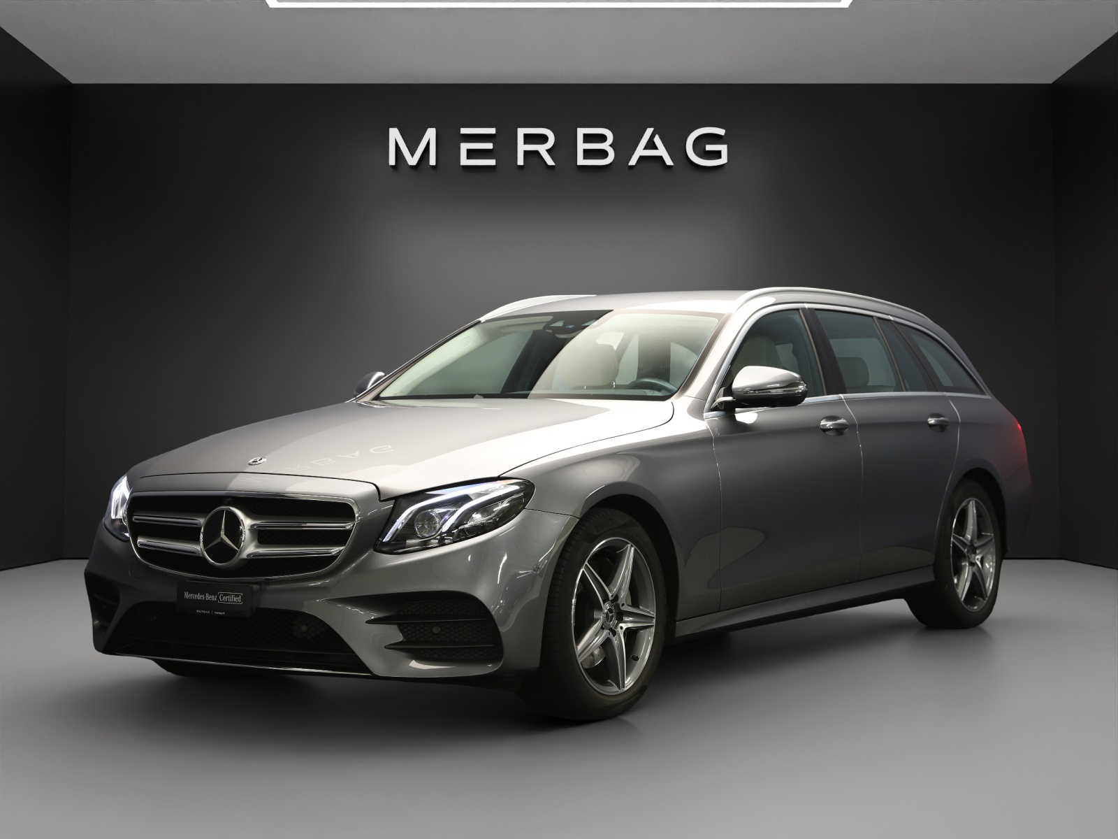 MERCEDES-BENZ E 220 d Swiss Star AMG Line 4Matic 9G-Tronic