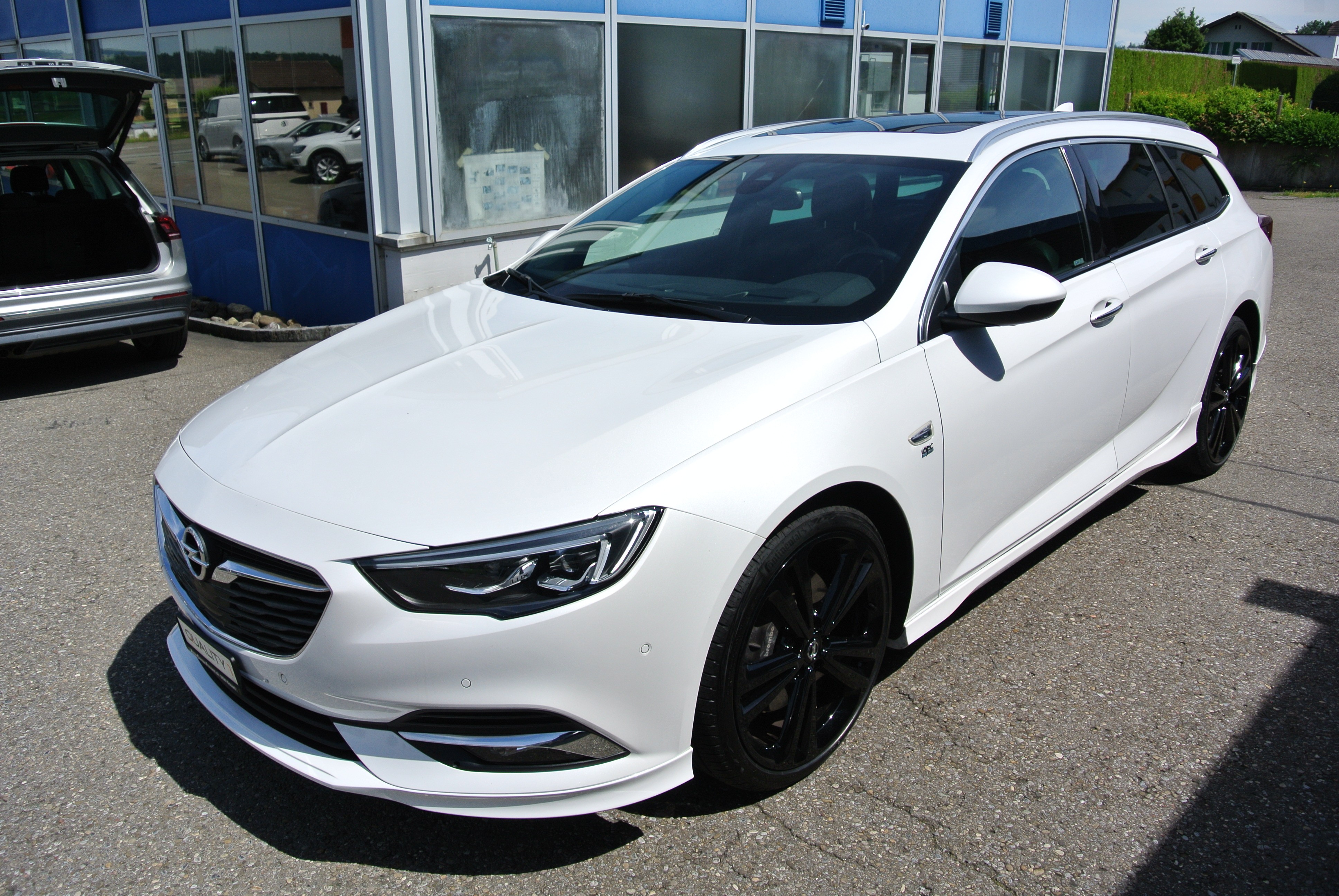 OPEL Insignia 2.0 T Sports Tourer Excellence 4WD Automat.