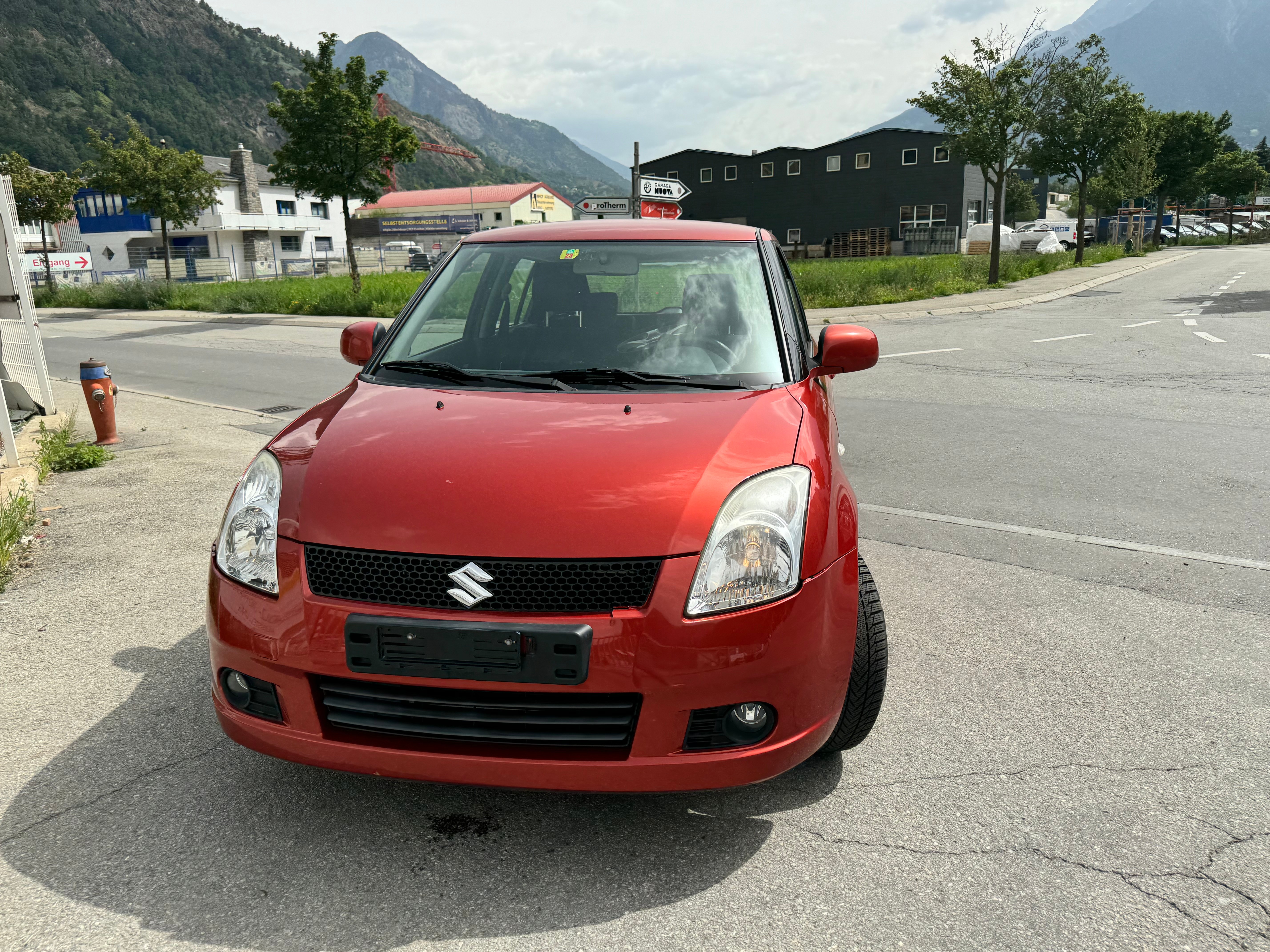 SUZUKI Swift 1.3i 16V GL Top 4x4