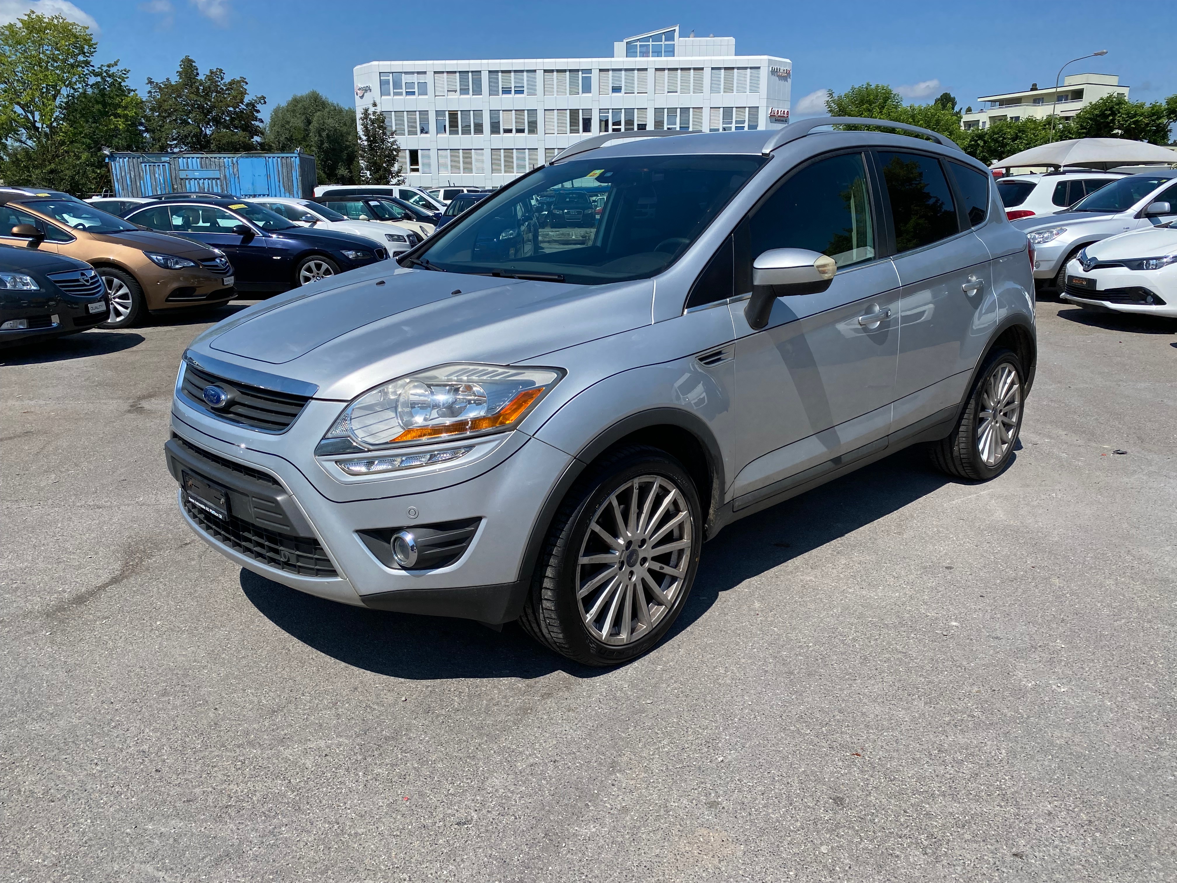 FORD Kuga 2.0 TDCi Individual 4WD PowerShift