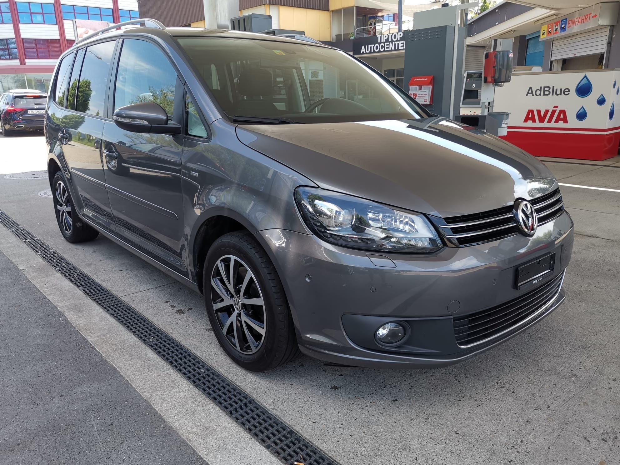 VW Touran 1.4 TSI 65th Edition DSG