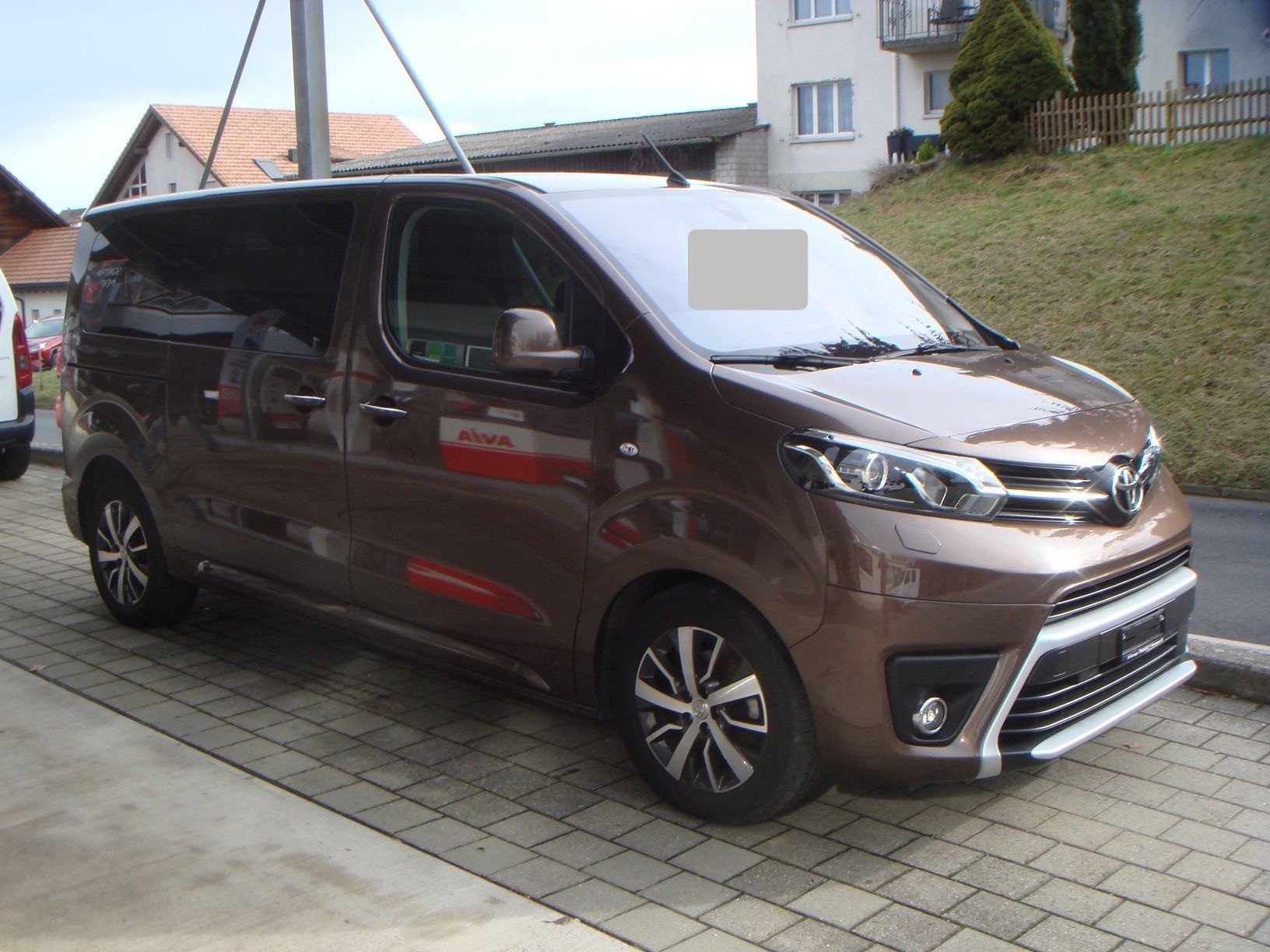 TOYOTA PROACE