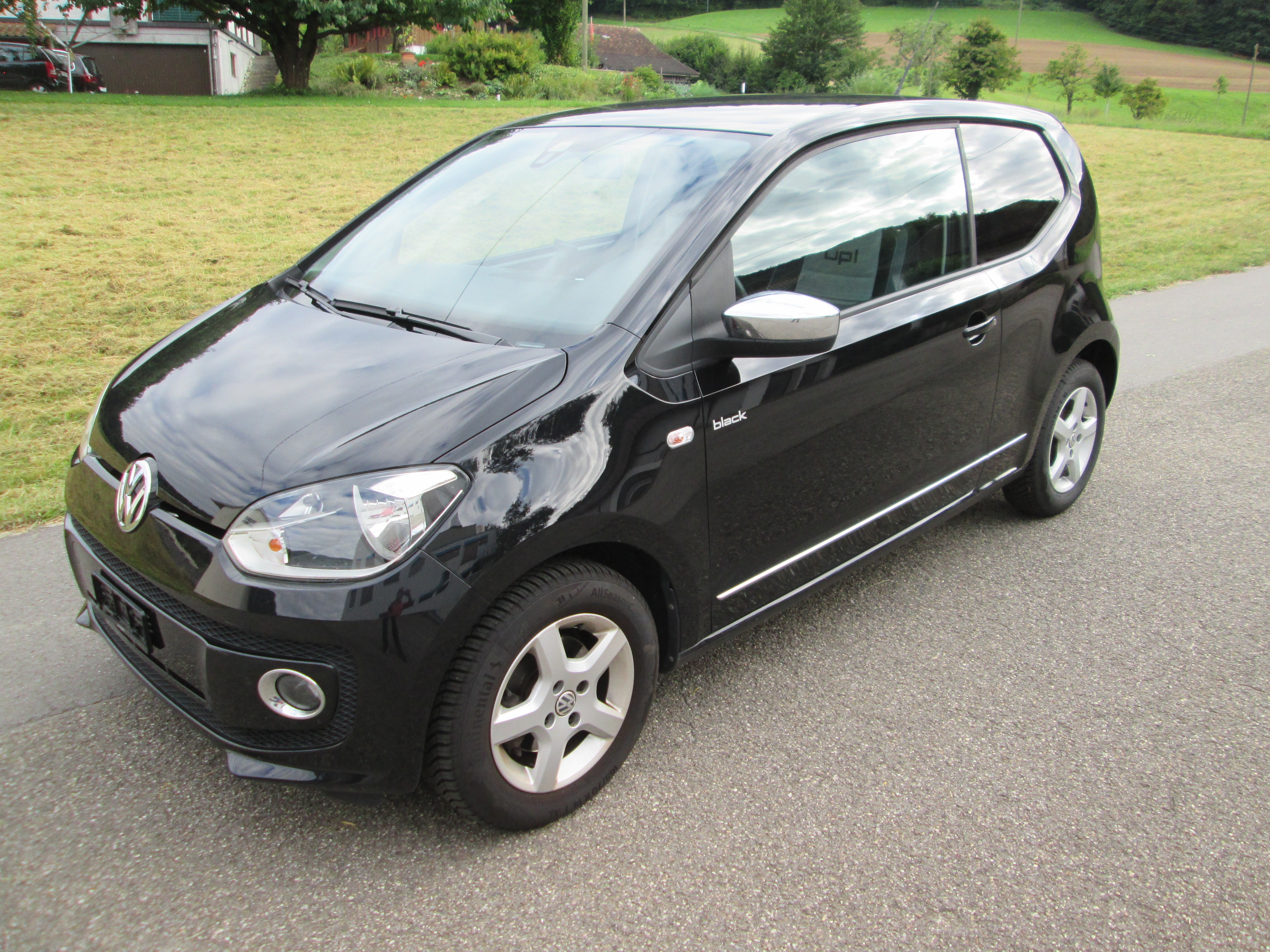 VW Up 1.0 high up