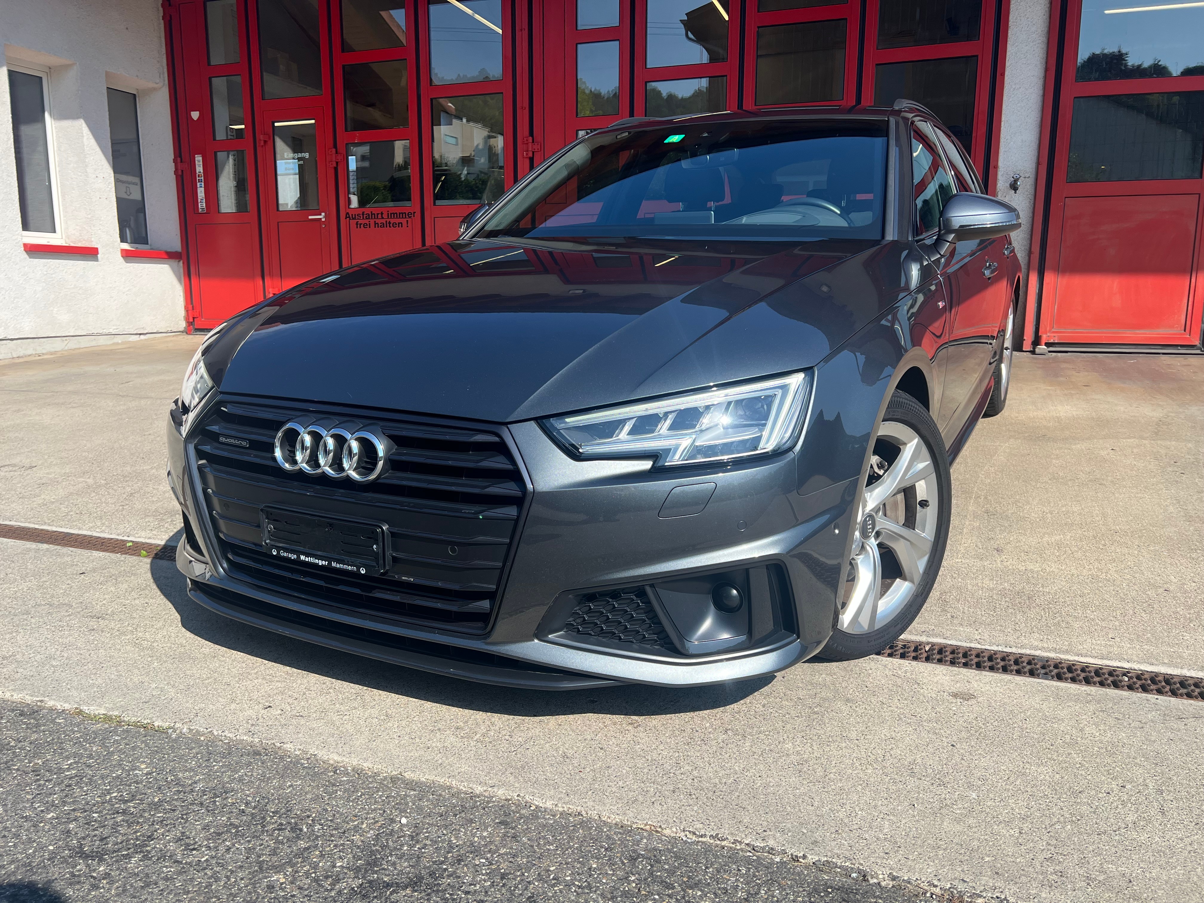 AUDI A4 Avant 40 TDI Sport quattro S-tronic