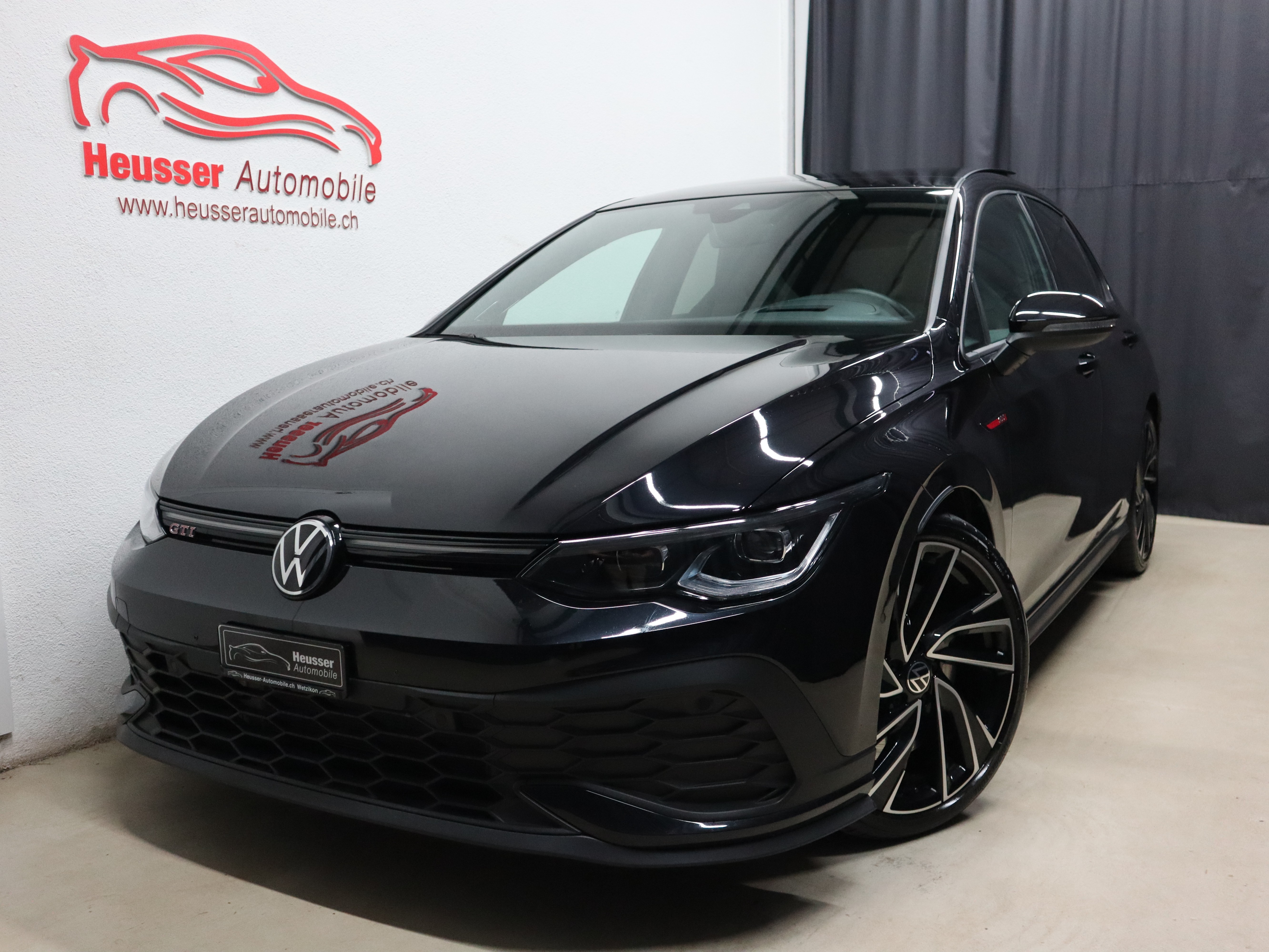 VW Golf 2.0 TSI GTI Clubsport DSG - Black Style - IQ Light - Navi - Panorama - Kamera - 301 PS