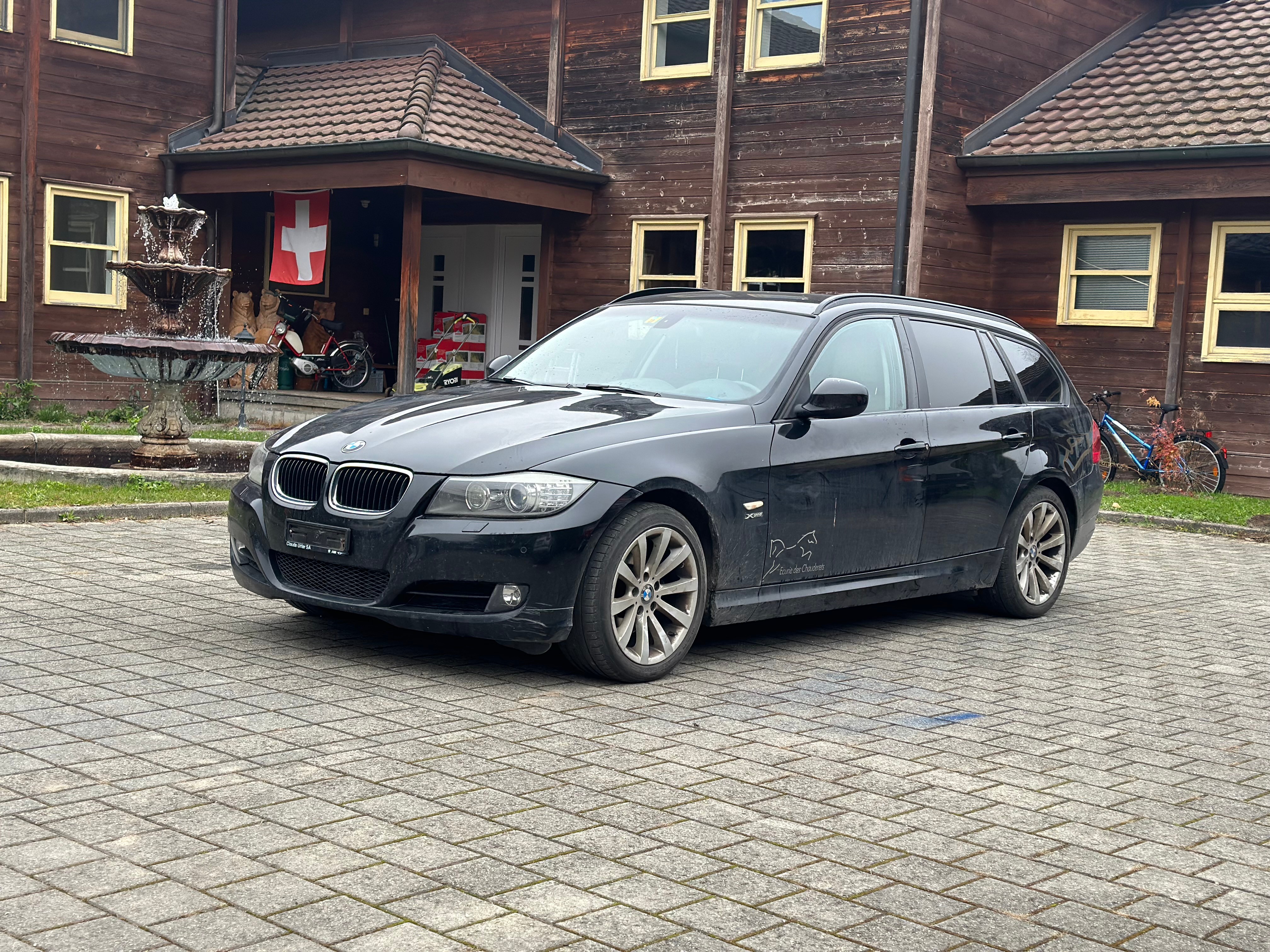 BMW 320d xDrive Touring Steptronic