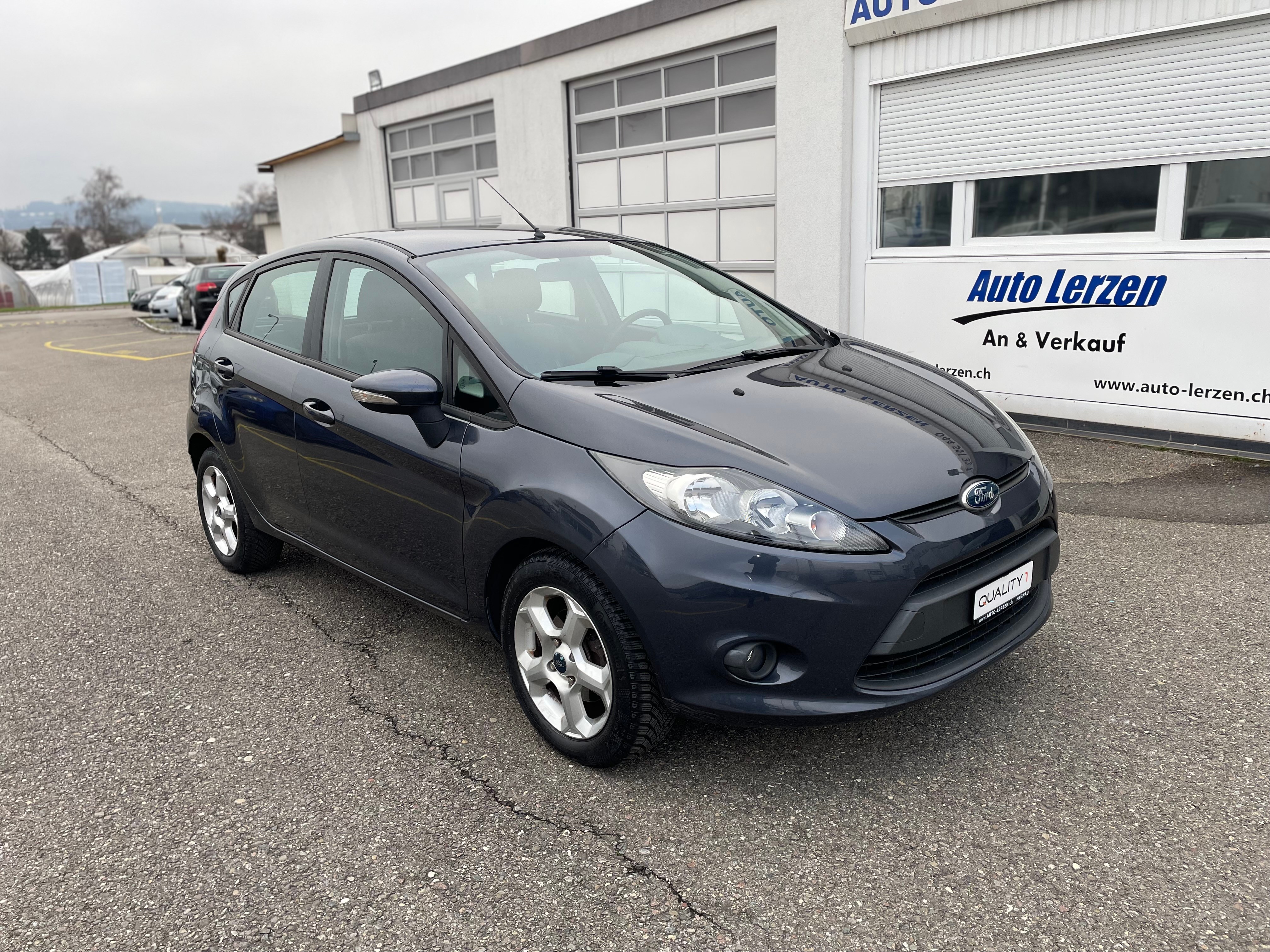 FORD Fiesta 1.25 16V Trend