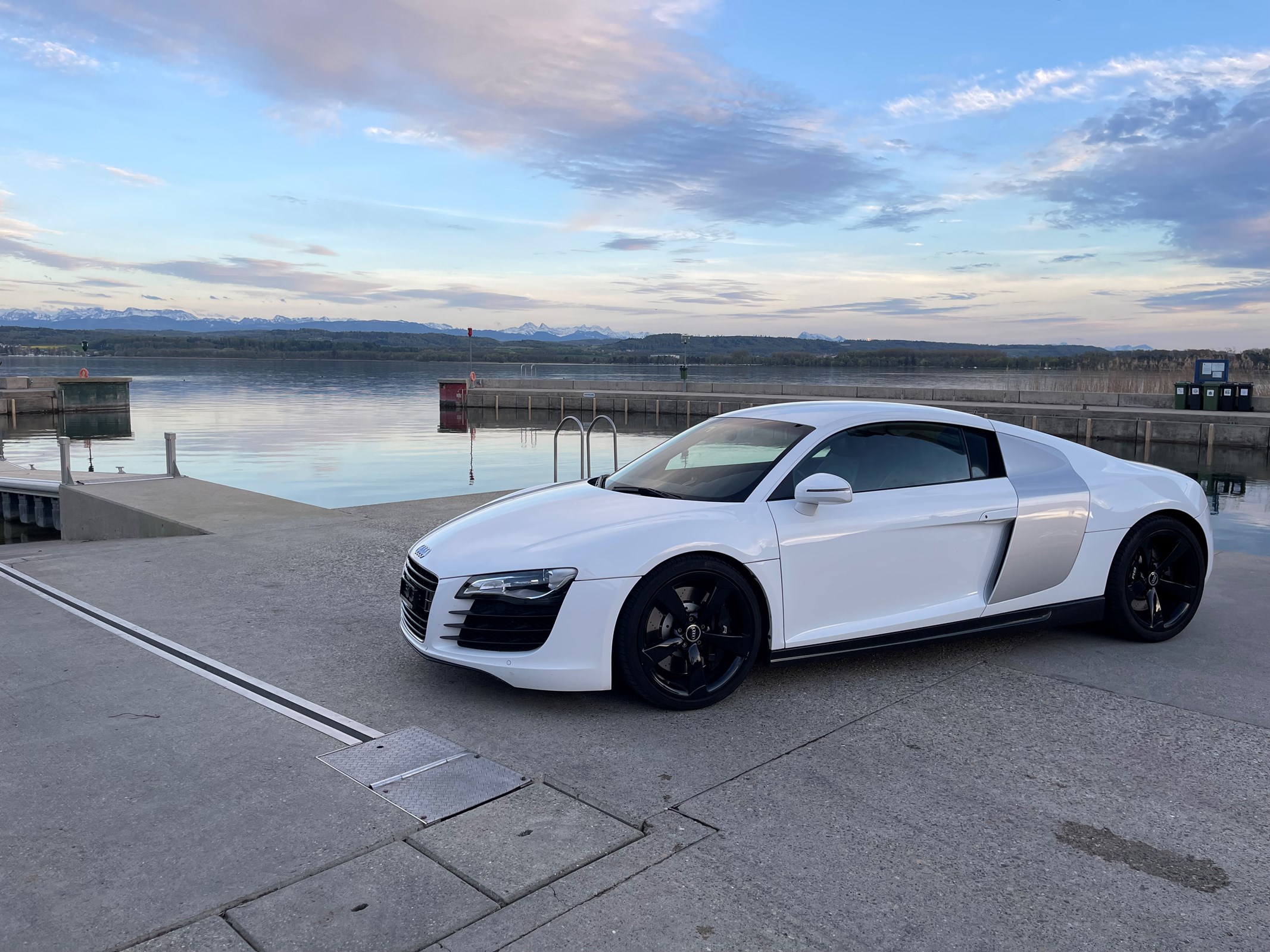 AUDI R8 Coupé 4.2