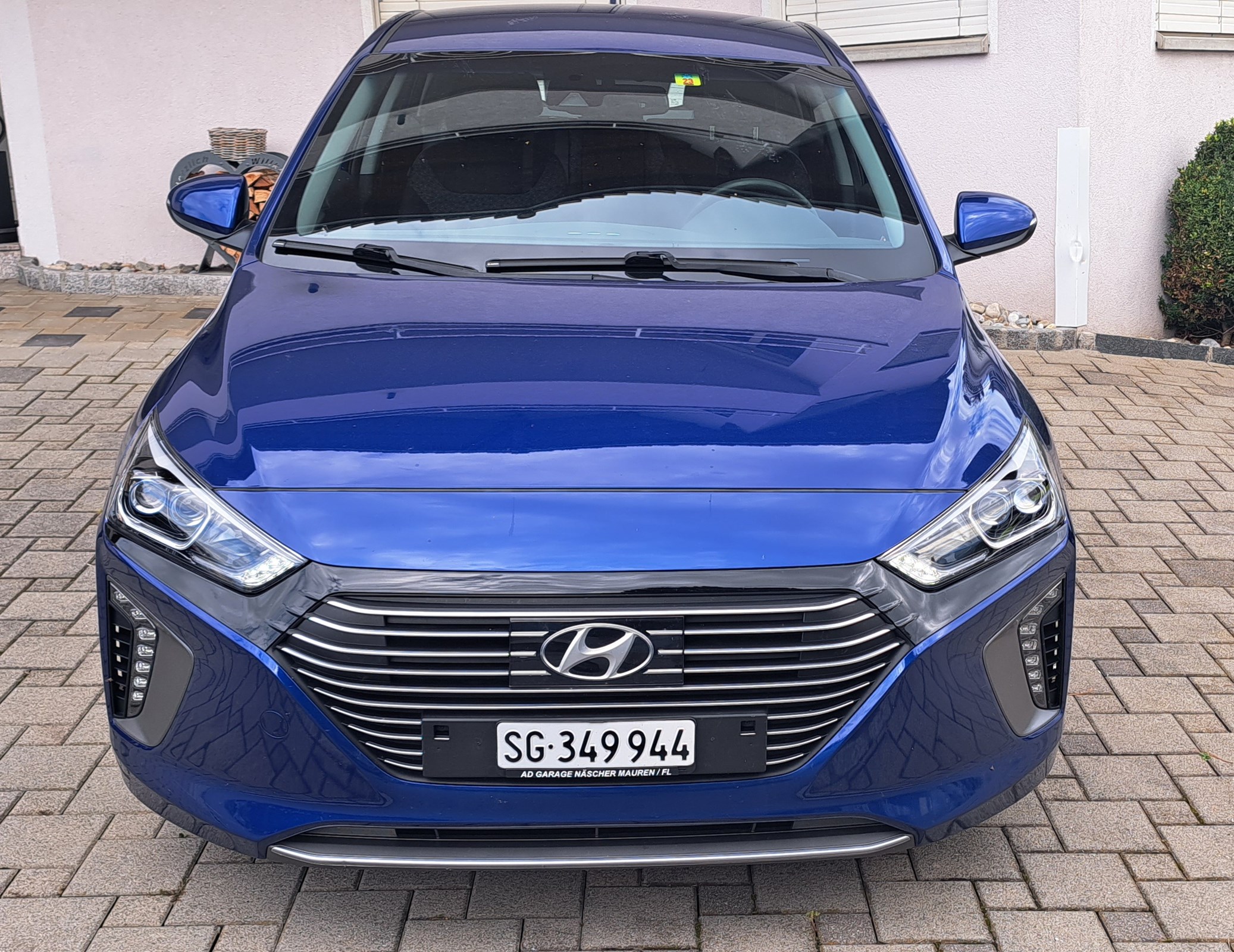 HYUNDAI Ioniq 1.6 GDi Plug in Hybrid DCT