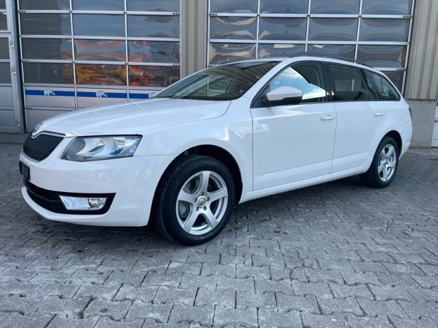 SKODA Octavia Combi 1.6 TDI Ambition 4x4