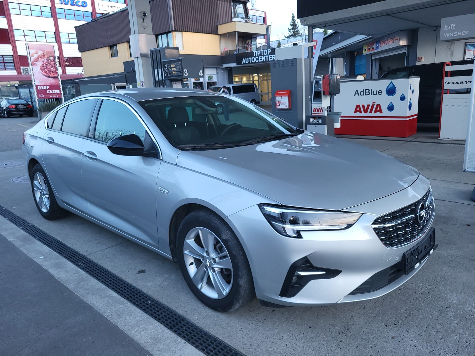 OPEL Insignia 1.5 CDTI Elegance Automatic