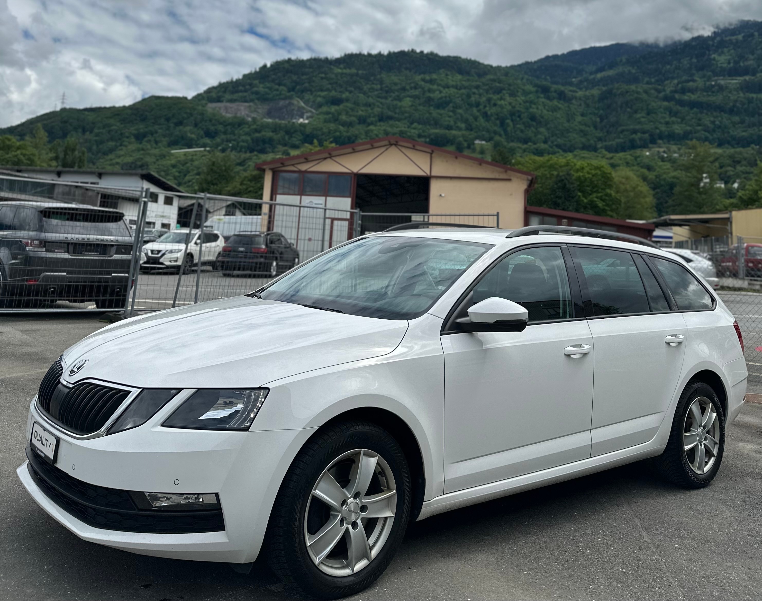 SKODA Octavia Combi 2.0 TDI Ambition 4x4 DSG