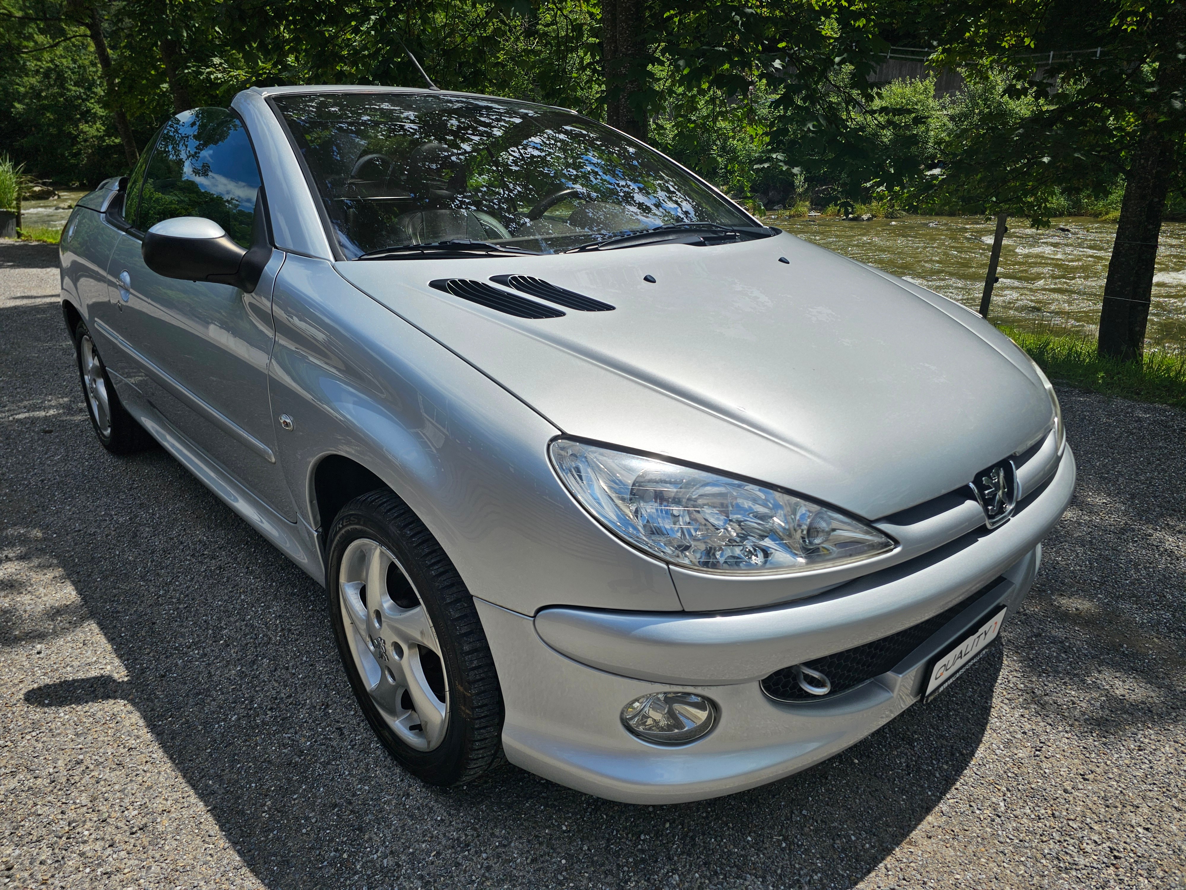 PEUGEOT 206 CC 2.0 16V Platinum