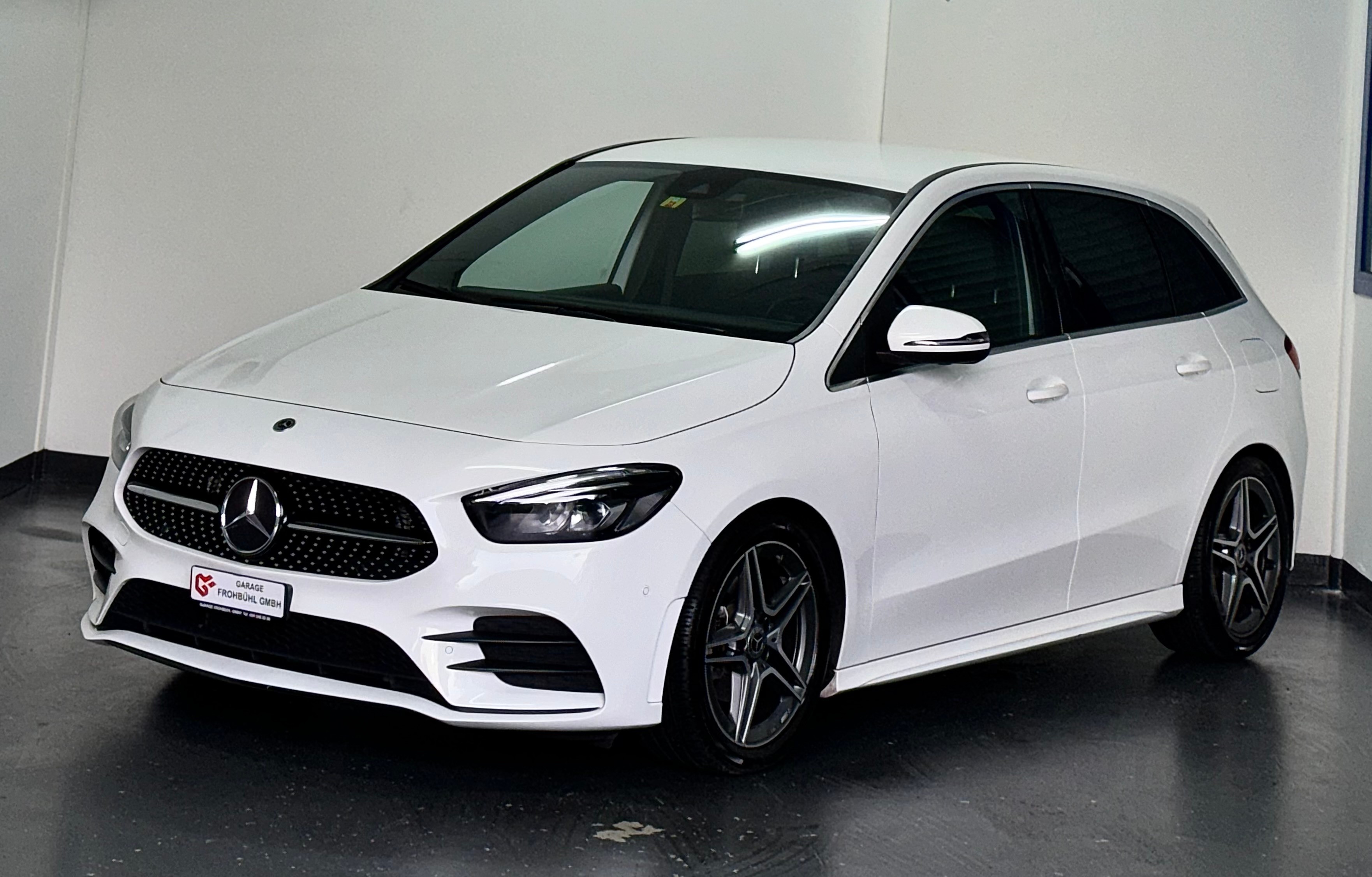 MERCEDES-BENZ B 180 AMG Line 7G-DCT