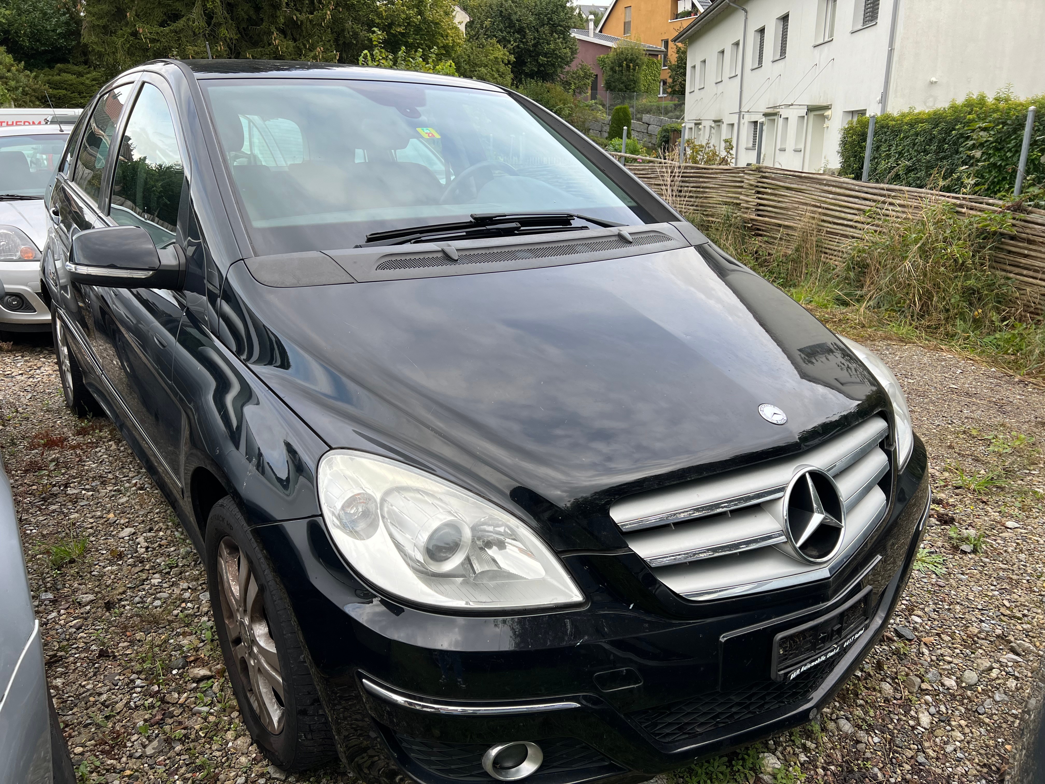 MERCEDES-BENZ B 160 (150) Autotronic