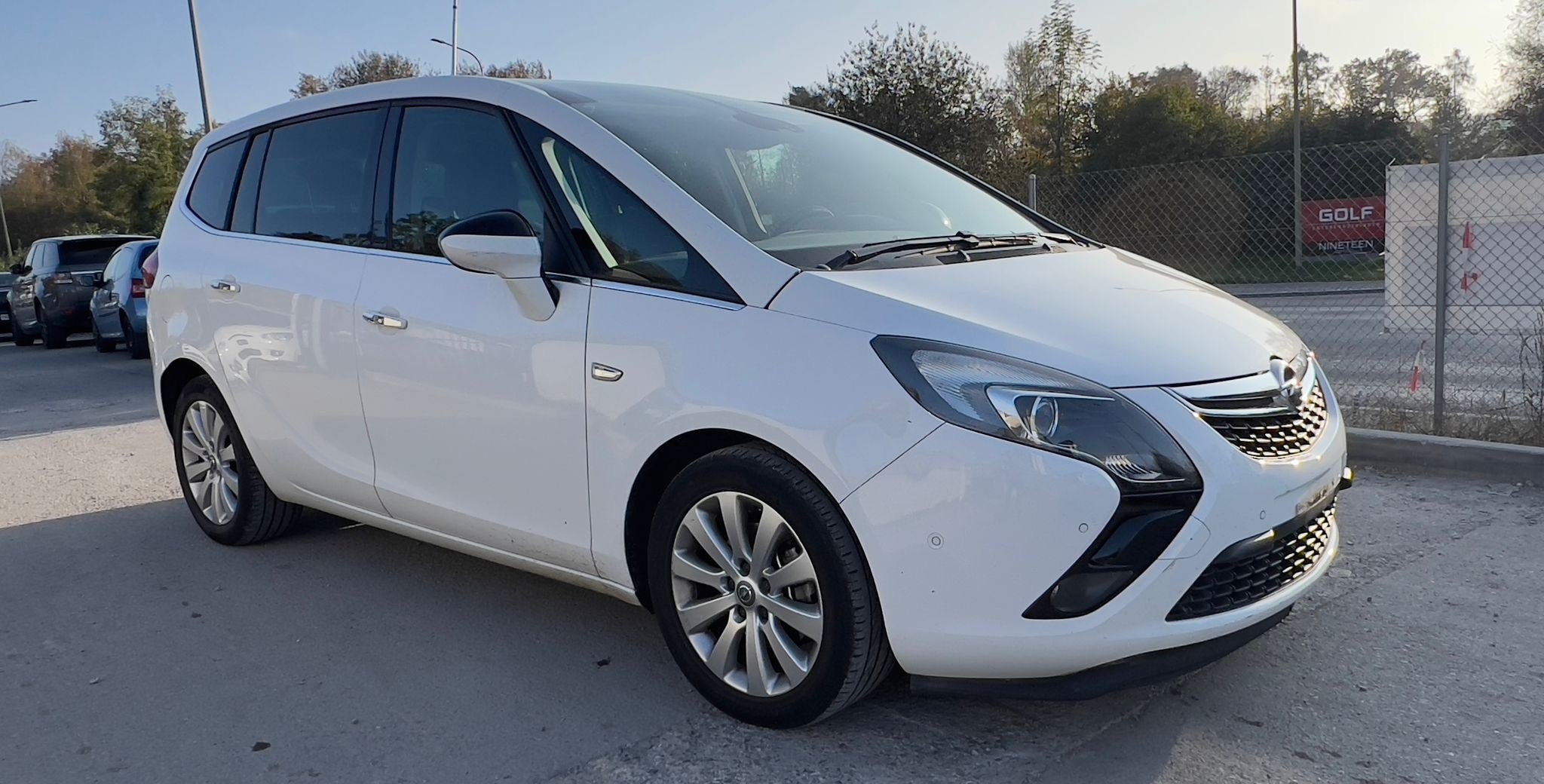 OPEL Zafira Tourer 1.4i 16V Turbo Cosmo Automatic 7 Platz