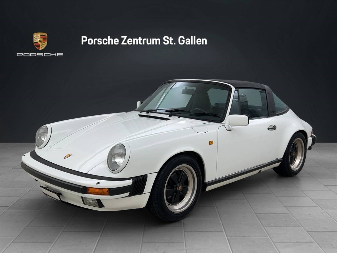 PORSCHE 911 Carrera T arga