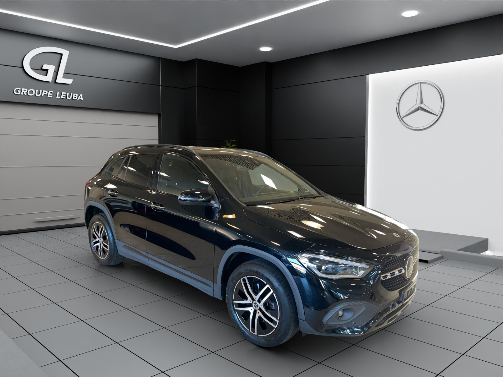 MERCEDES-BENZ GLA 220d Progress. 4Matic