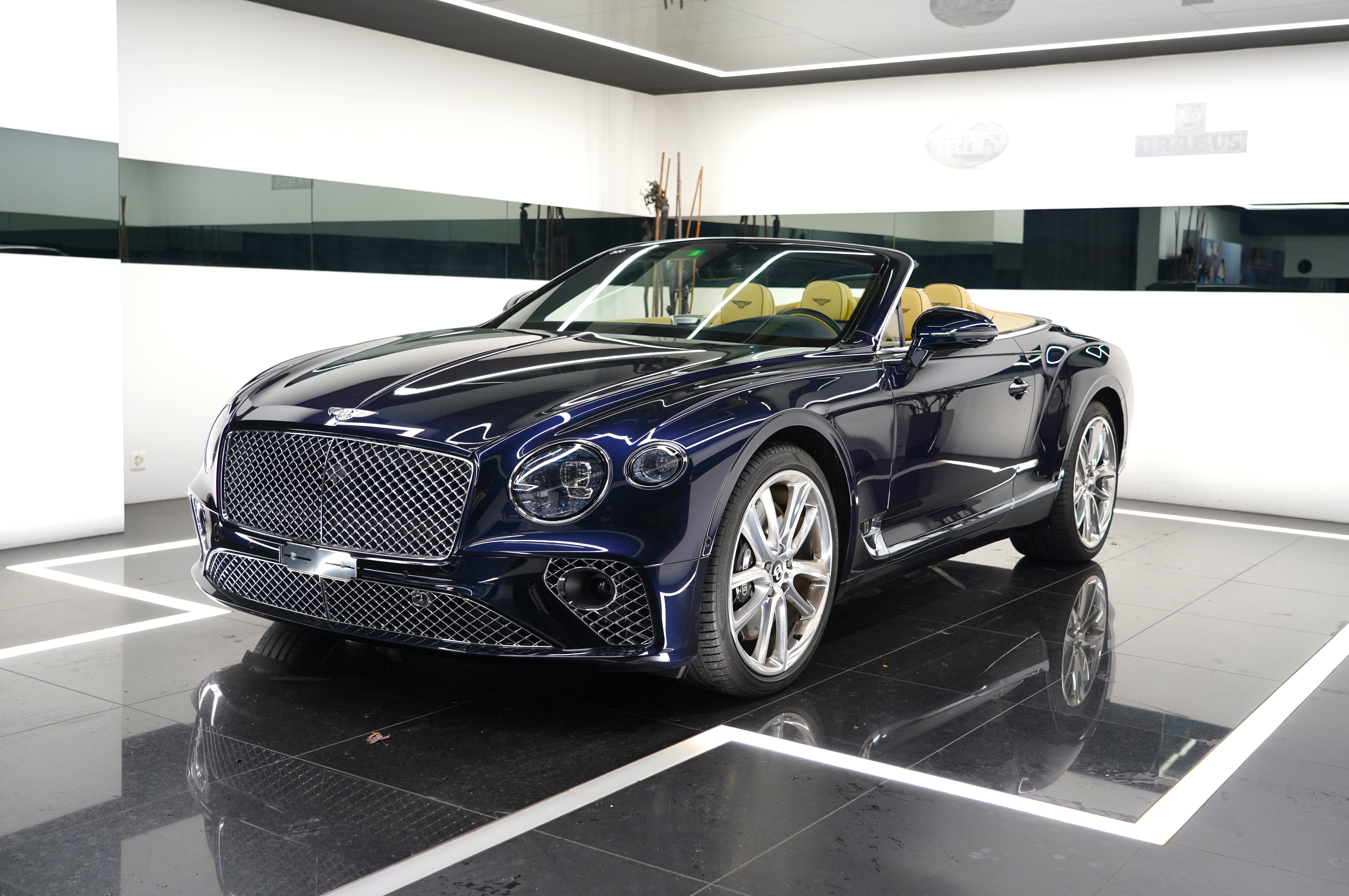 BENTLEY Continental GTC 6.0 W12