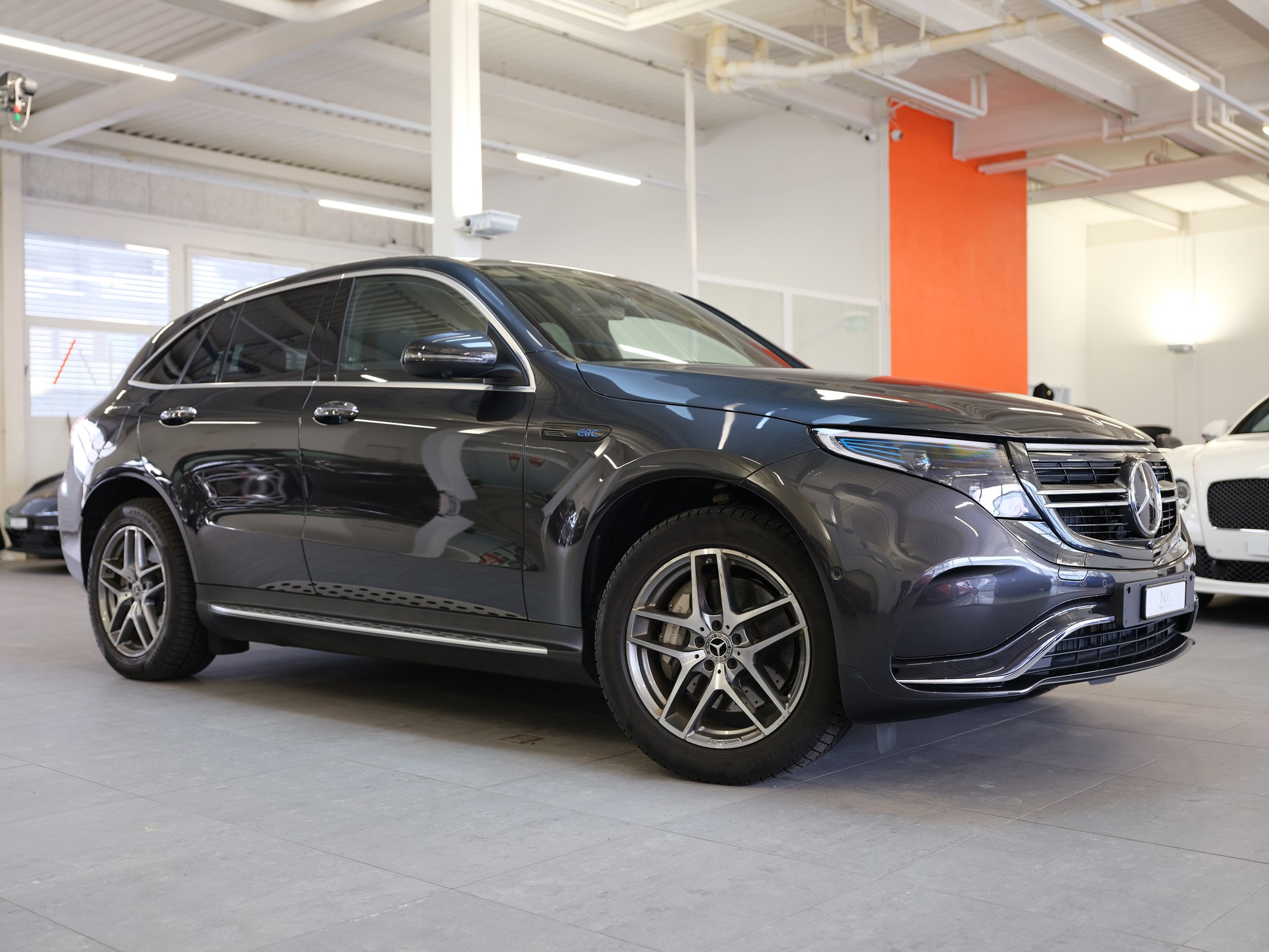 MERCEDES-BENZ EQC 400 AMG Line 4Matic