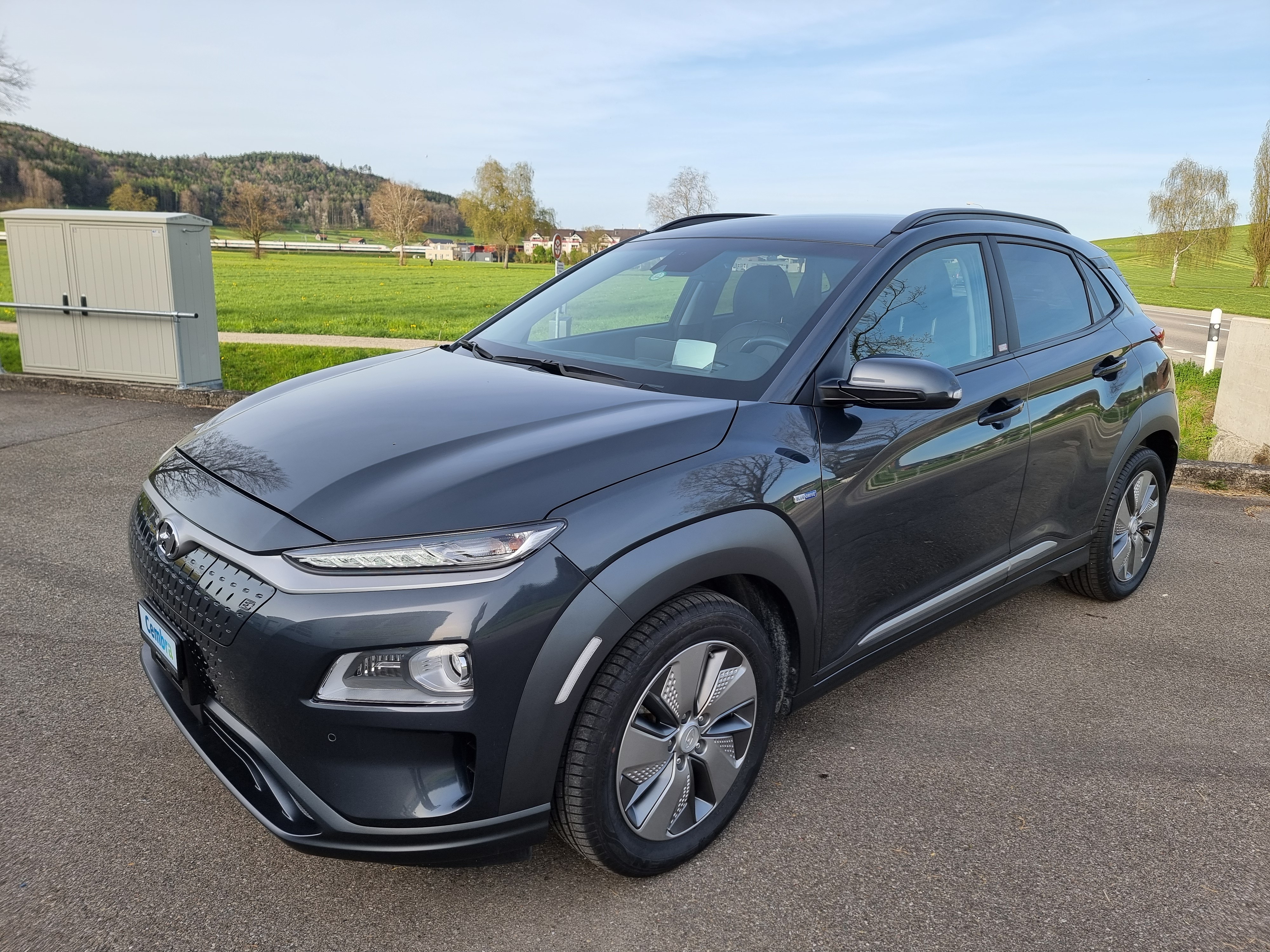 HYUNDAI Kona EV Bluelink Edition