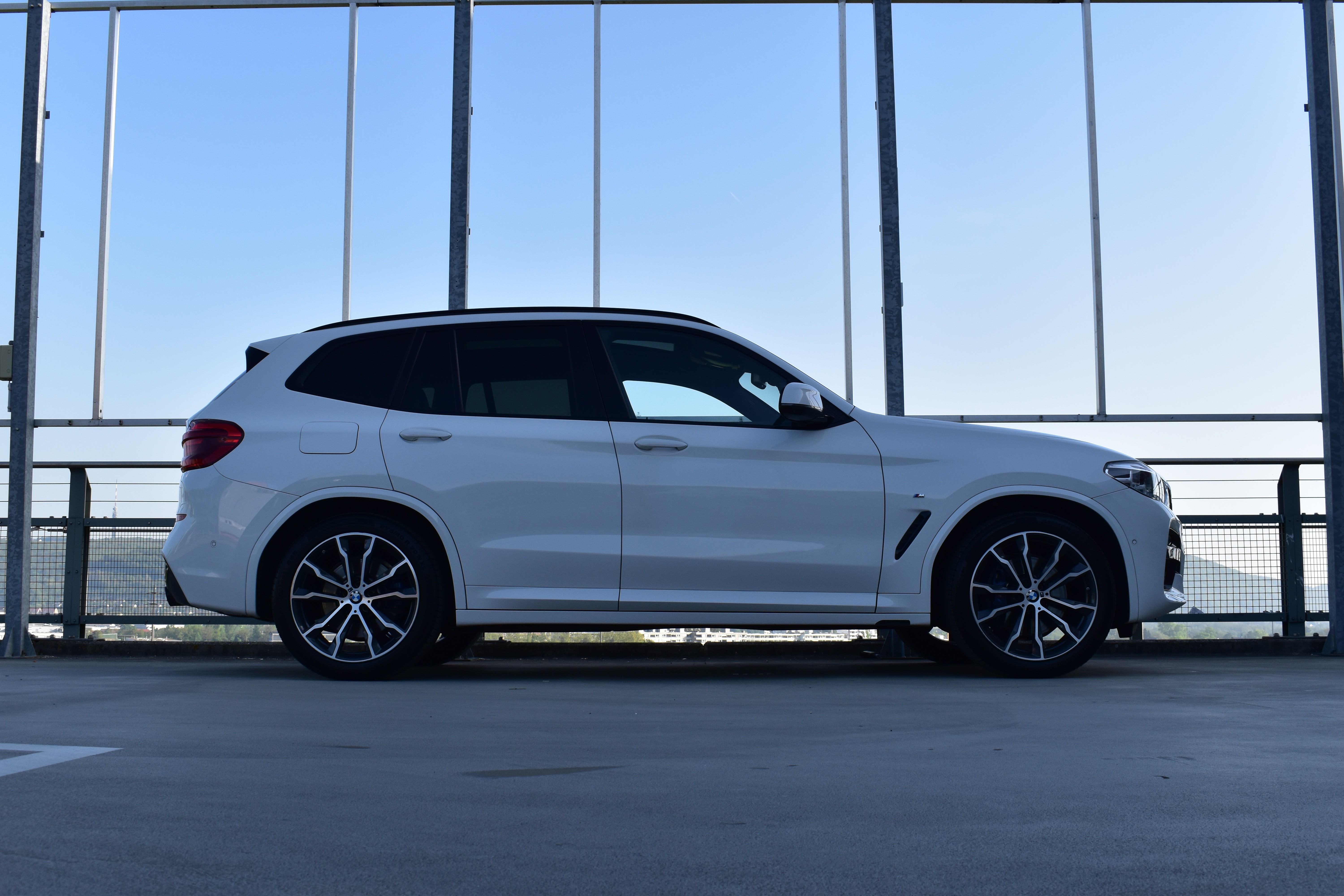 BMW X3 xDRIVE 20d M SPORT BLACK STEPTRONIC l 190 PS