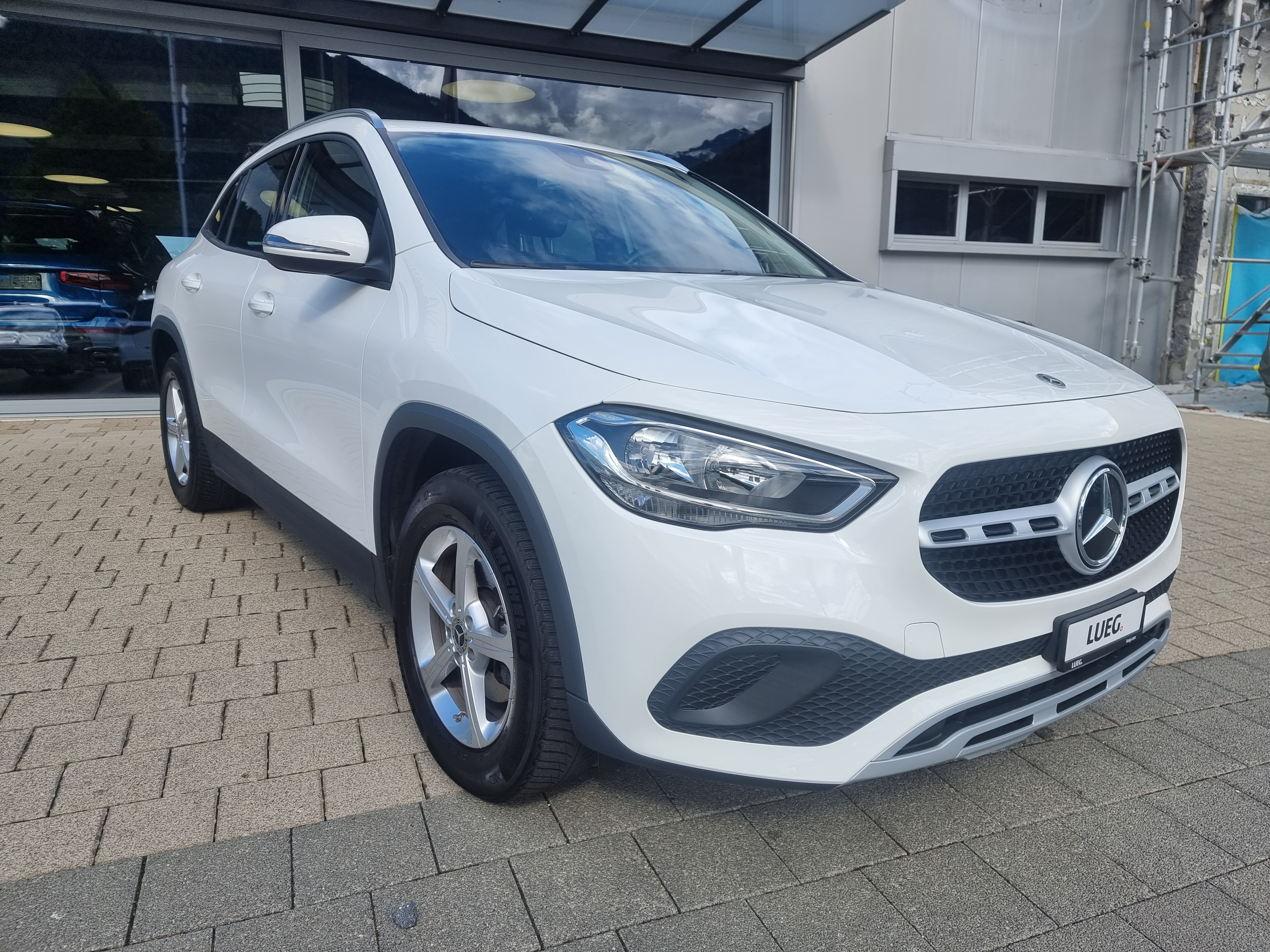 MERCEDES-BENZ GLA 200 4Matic Style 8G-DCT