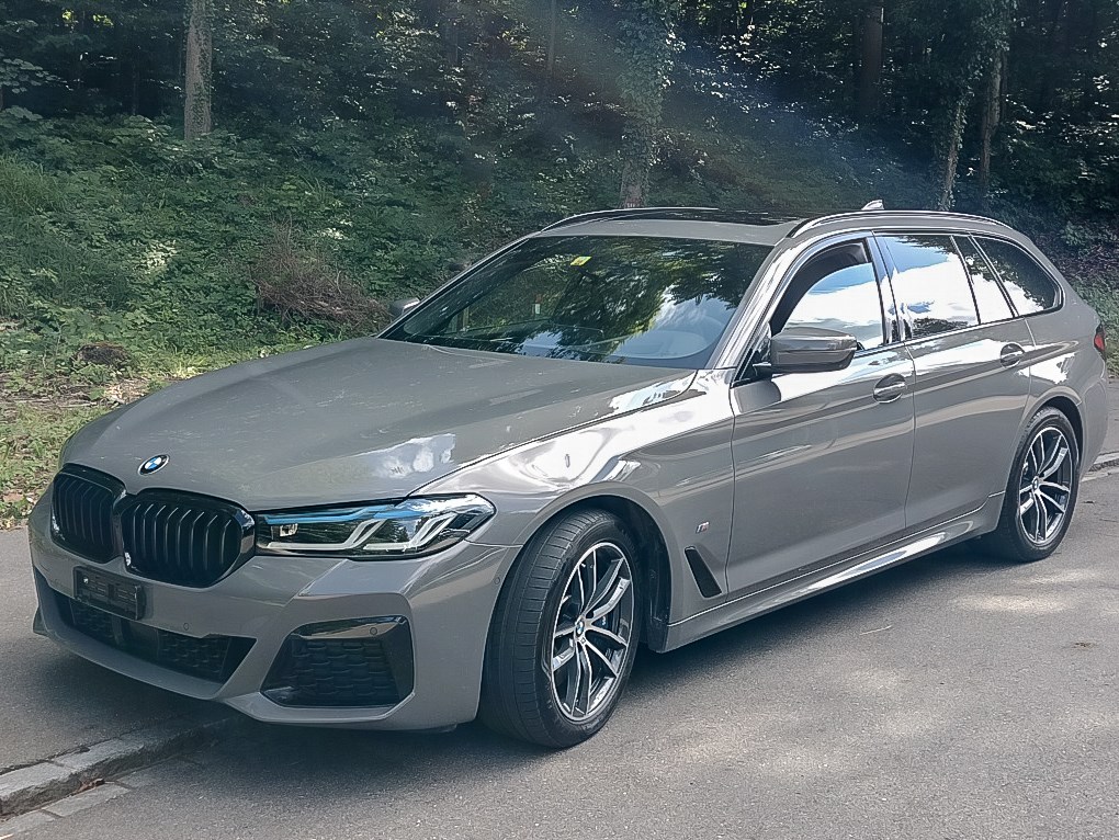 BMW 530d xDrive 48V Touring Steptronic