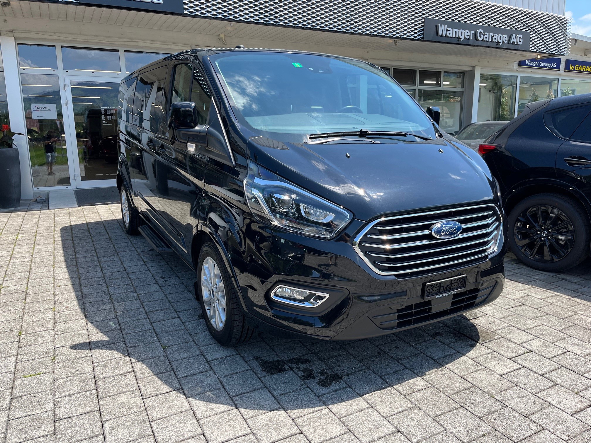 FORD Tourneo Custom 320 L2H1 Titanium X A