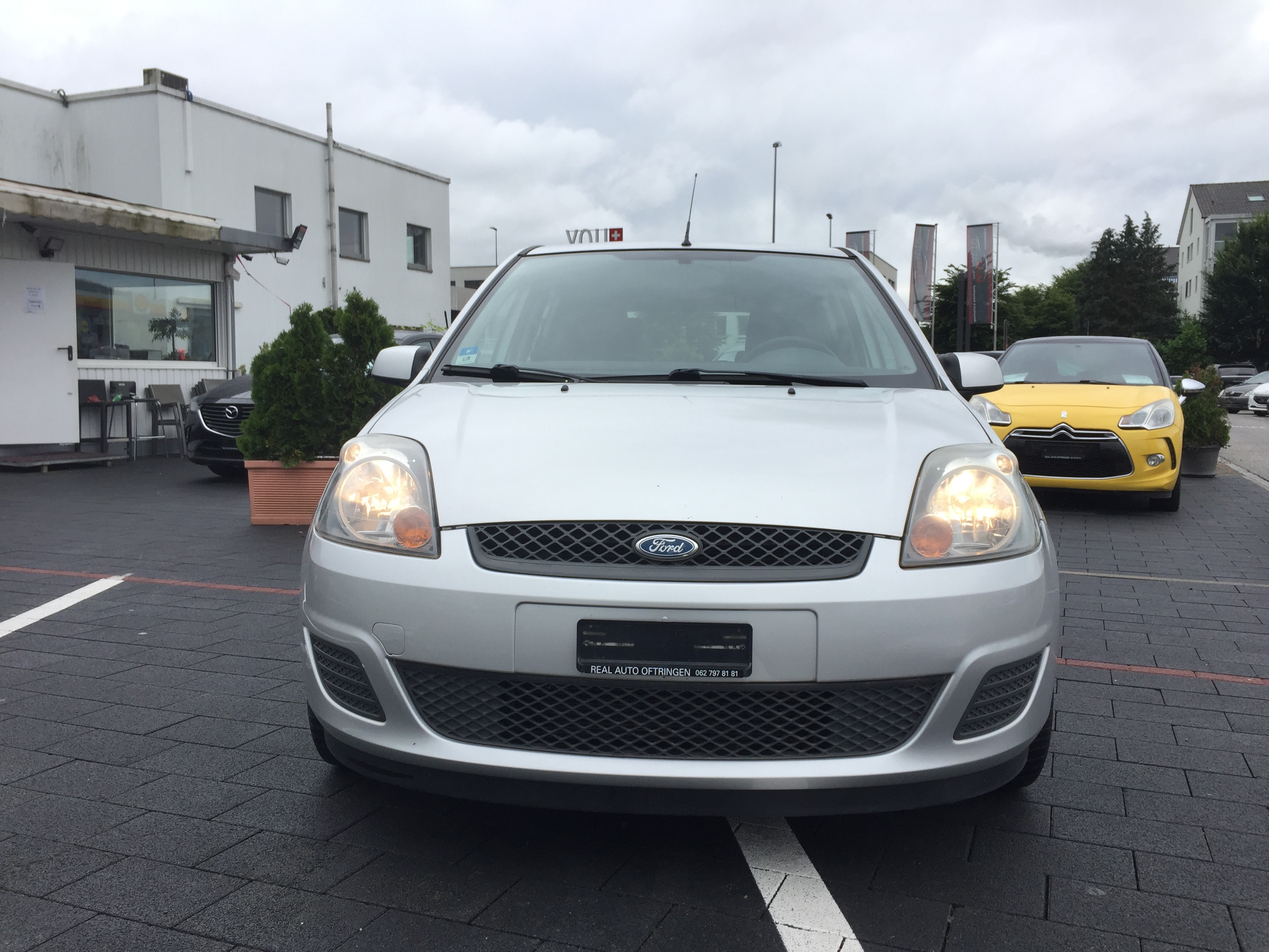 FORD Fiesta 1.4 16V Trend