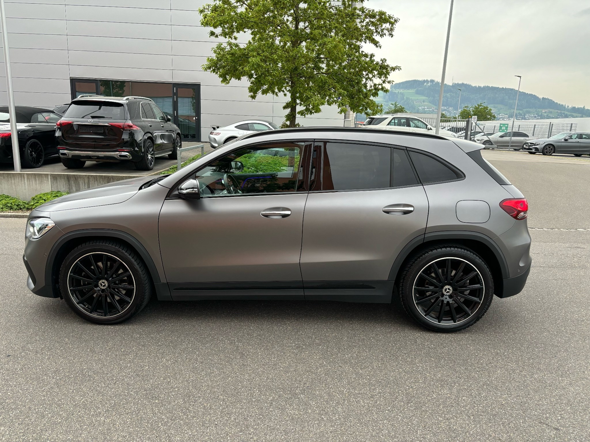 MERCEDES-BENZ GLA 250 4Matic AMG Line 8G-DCT