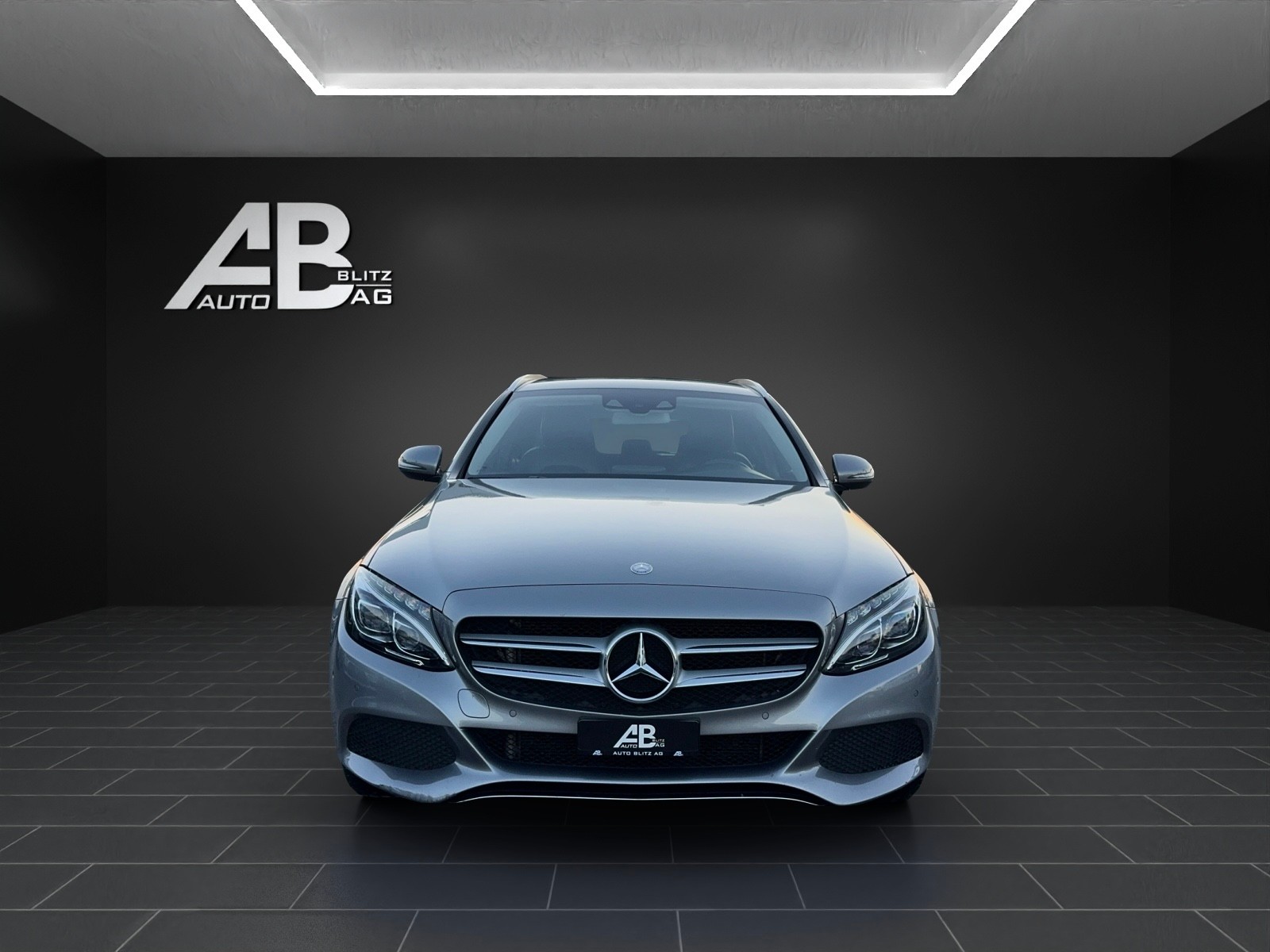 MERCEDES-BENZ C 250 BlueTEC Avantgarde 4Matic 7G-Tronic