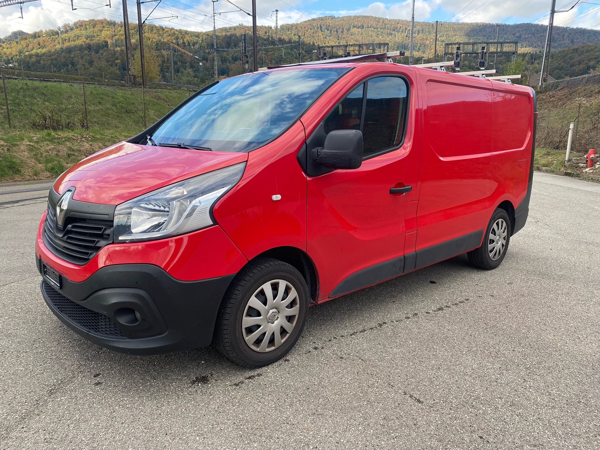 RENAULT TRAFIC