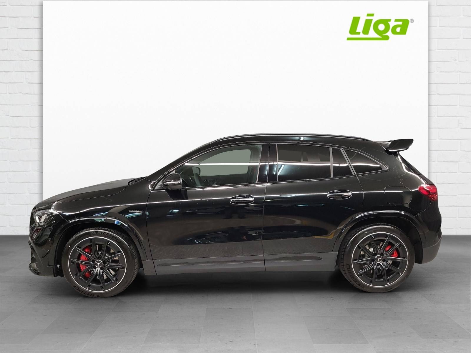 MERCEDES-BENZ AMG GLA 35 4matic