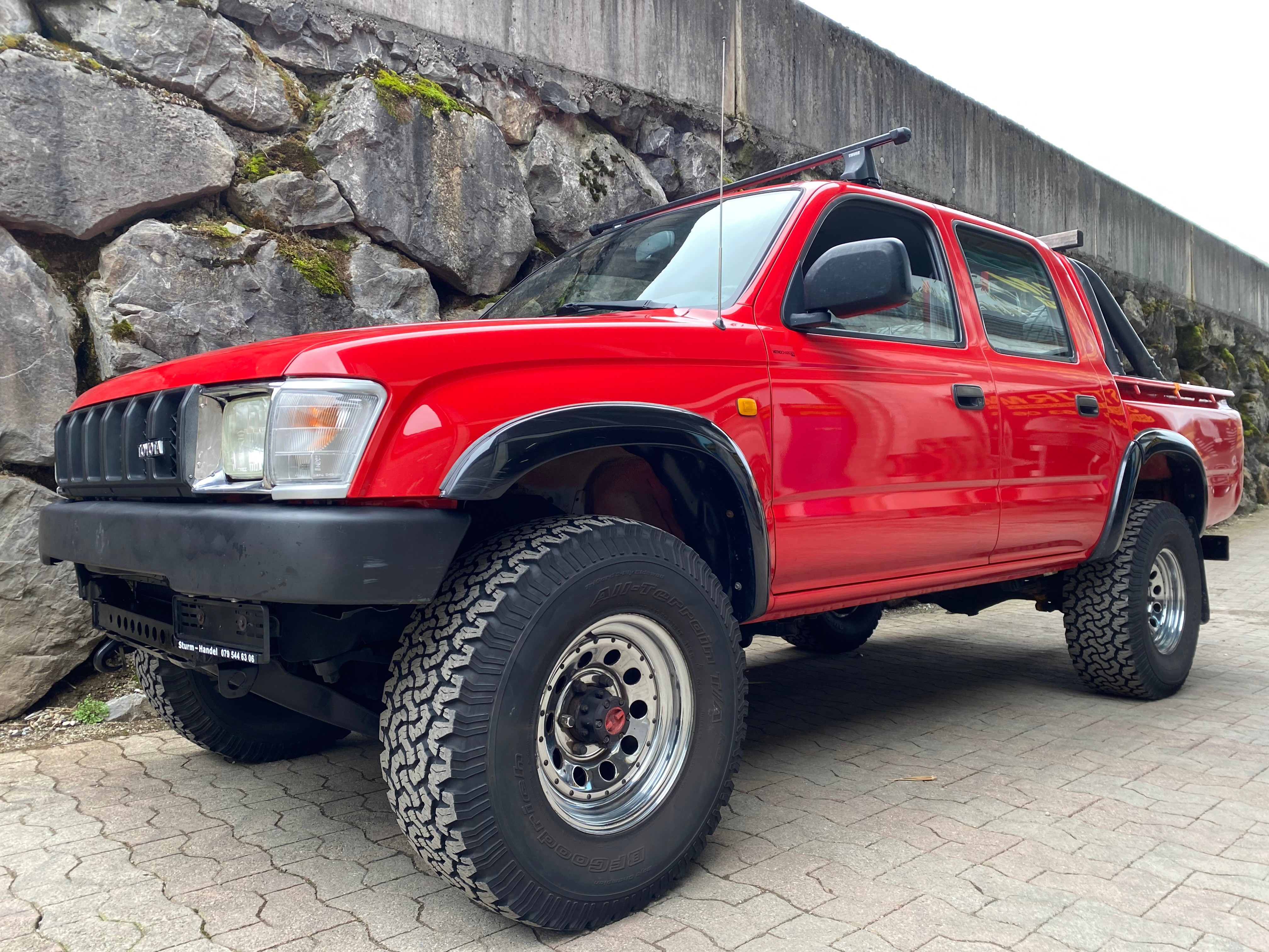 TOYOTA Hilux RZN 168 DK