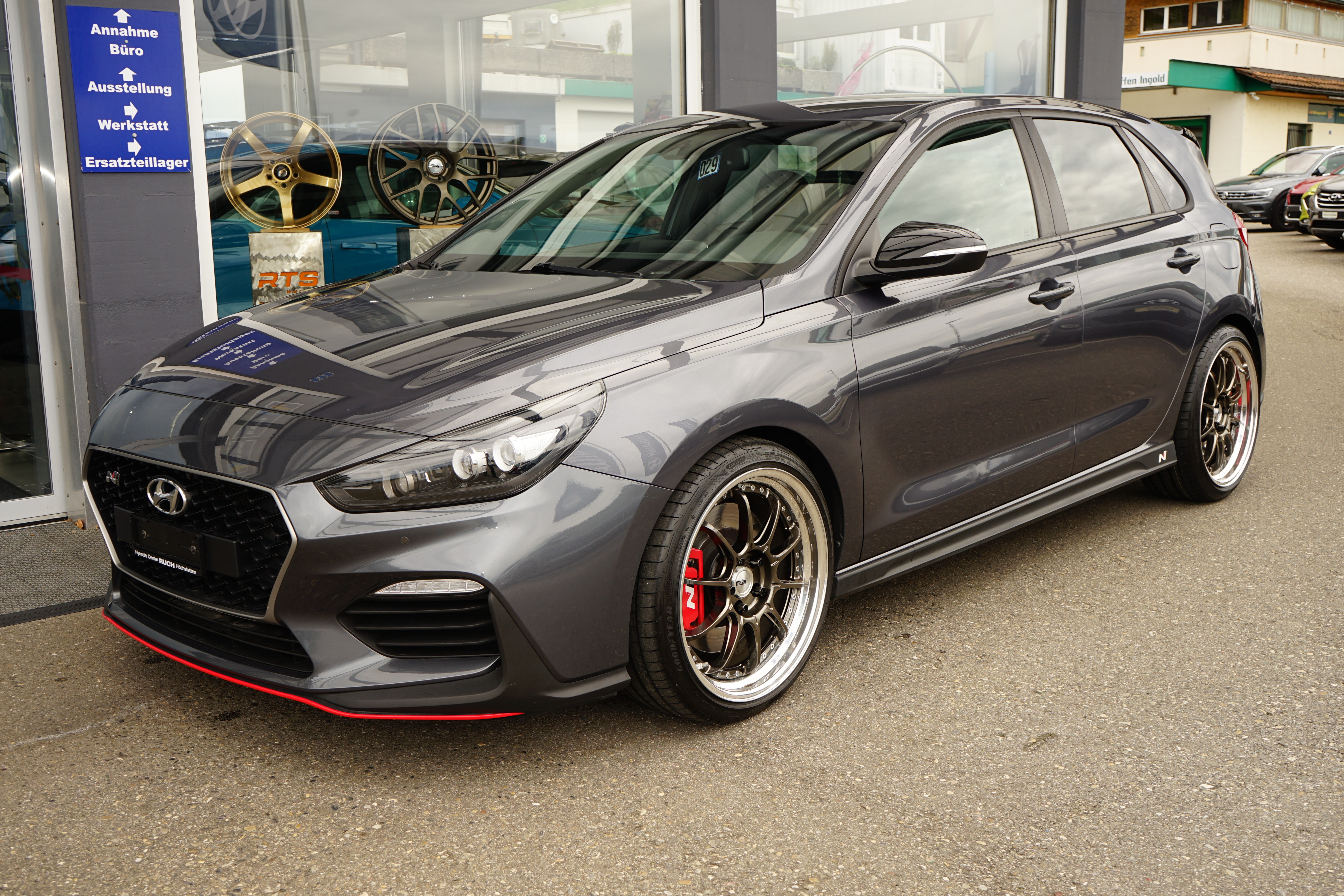 HYUNDAI i30 N 2.0 T-GDi