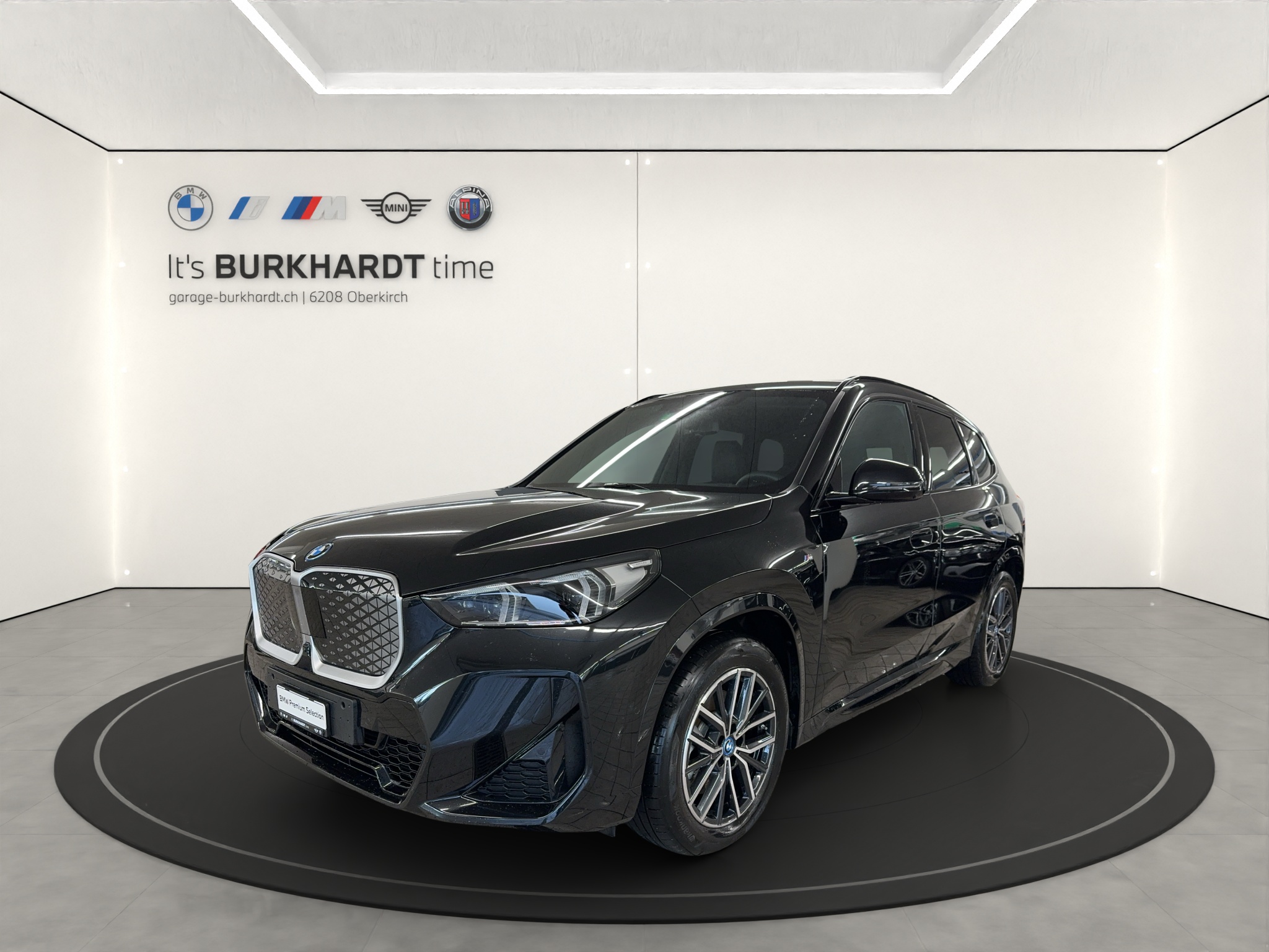 BMW iX1 xDrive 30 M Sport