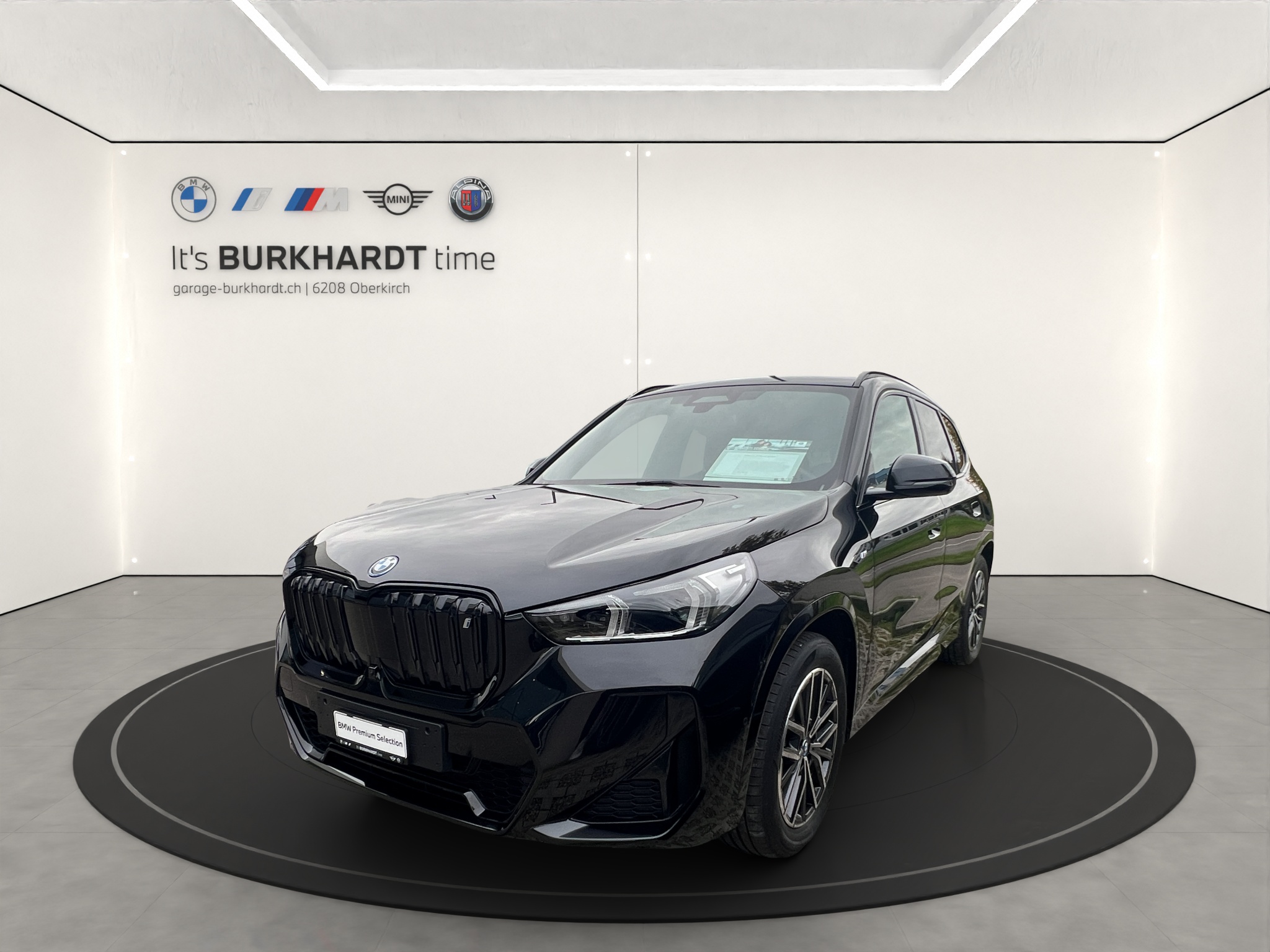 BMW iX1 xDrive 30 M Sport