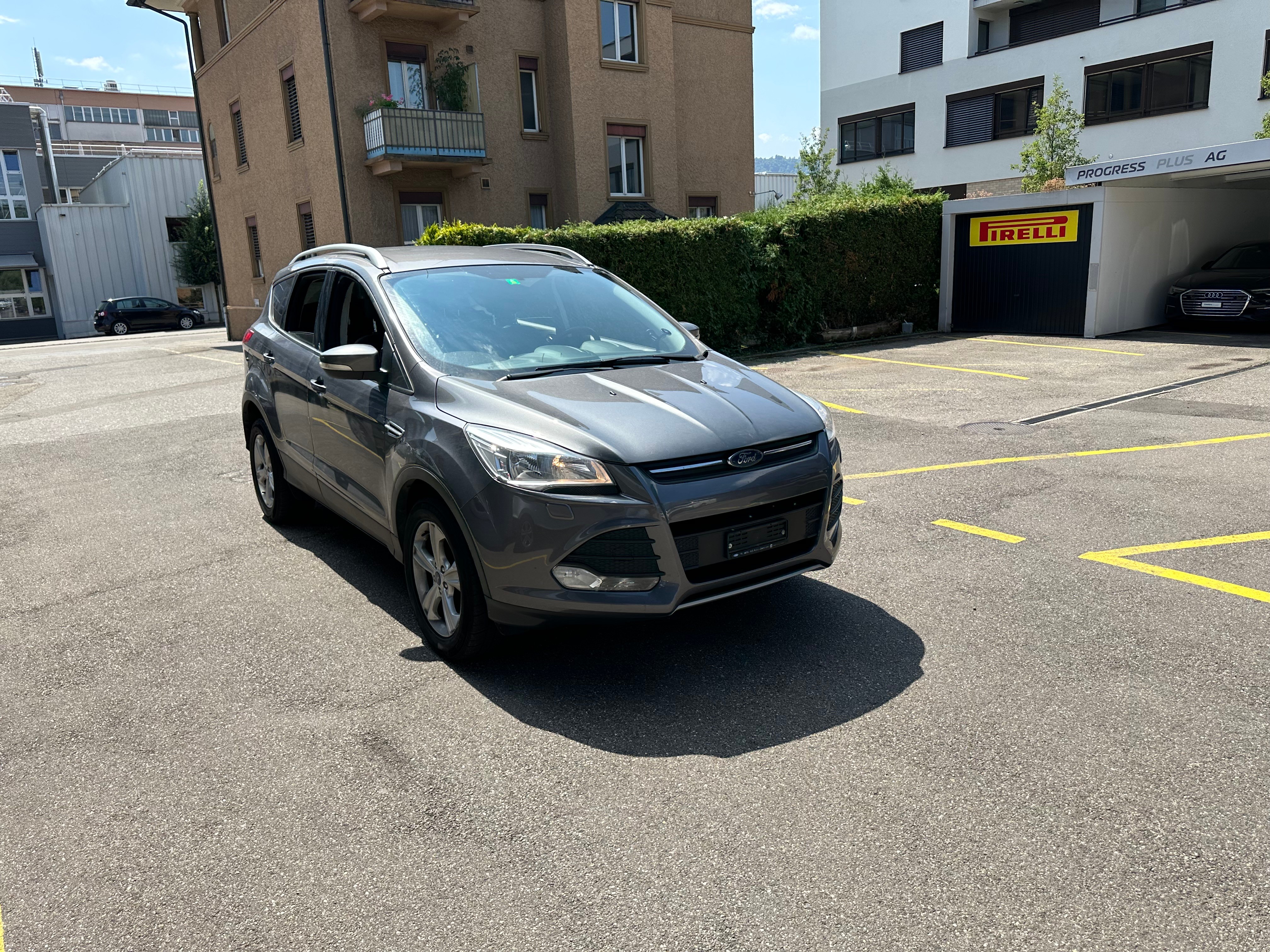 FORD Kuga 1.6 SCTi Carving 2WD