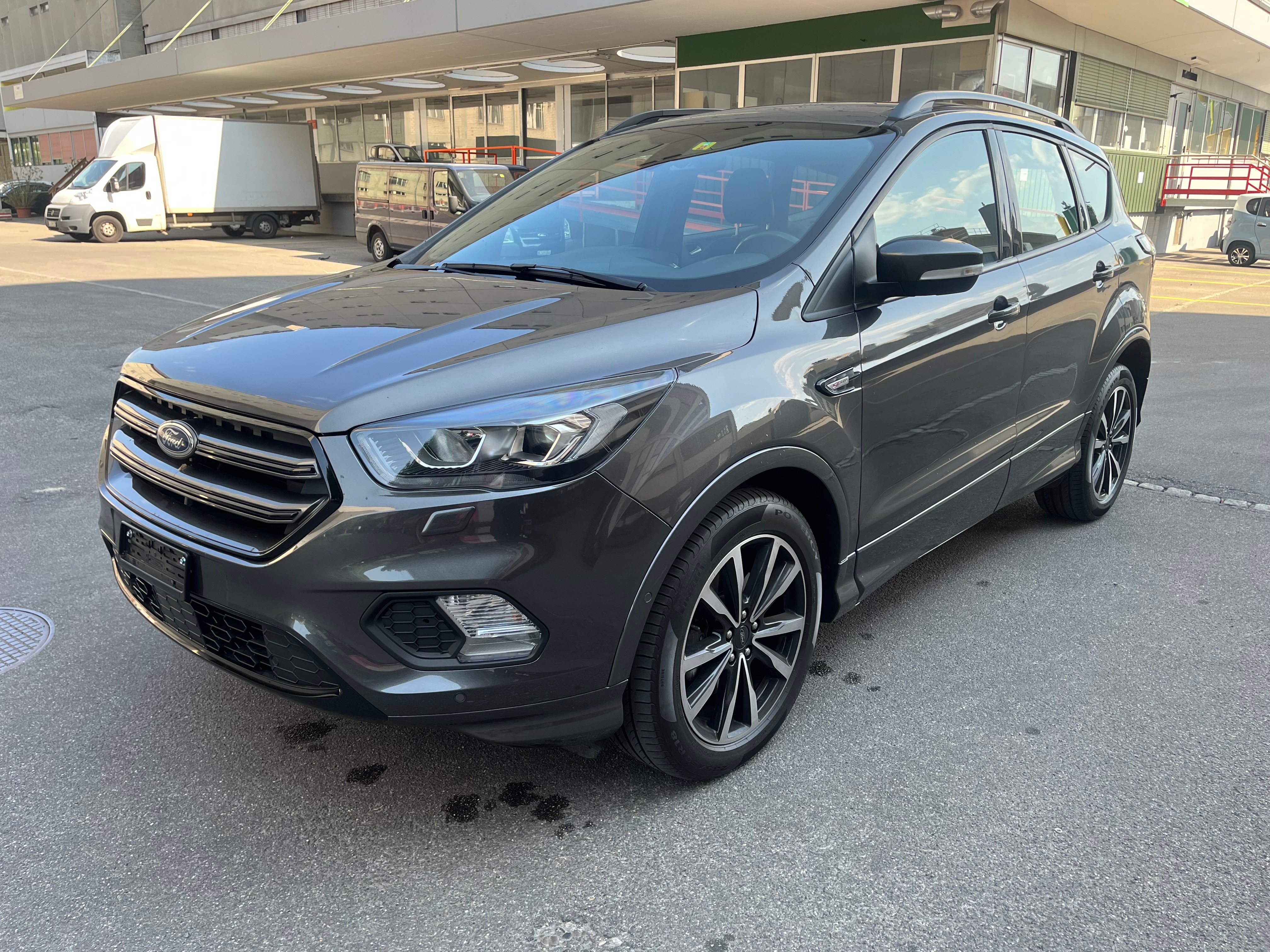 FORD Kuga 1.5 SCTi ST Line 4WD Automatic