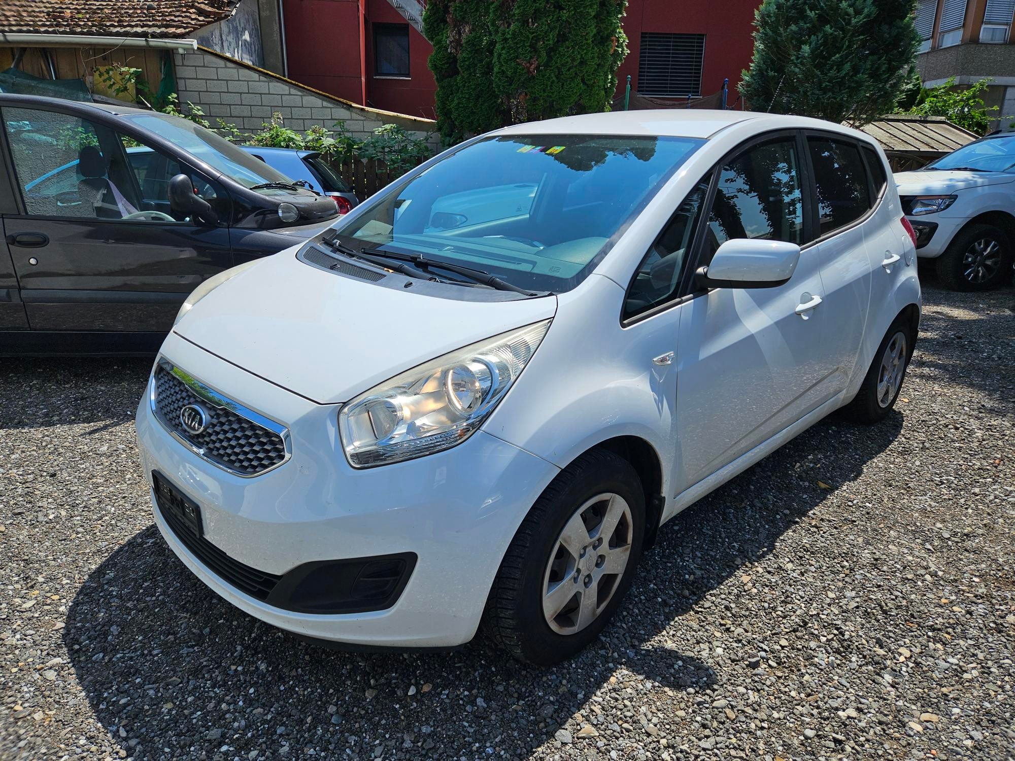 KIA VENGA