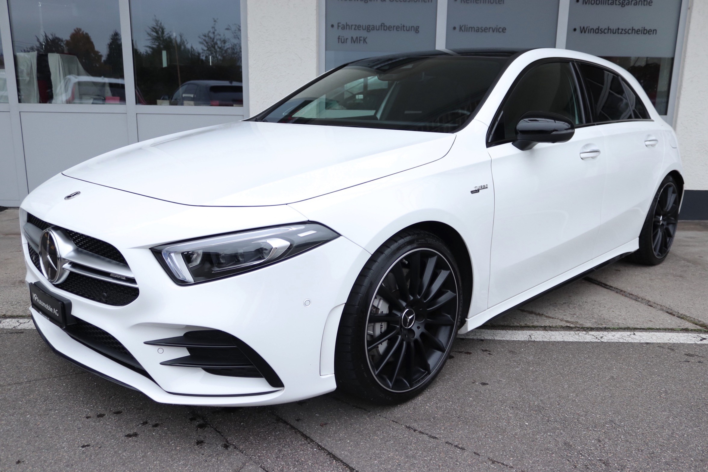 MERCEDES-BENZ A 35 AMG 4Matic Speedshift