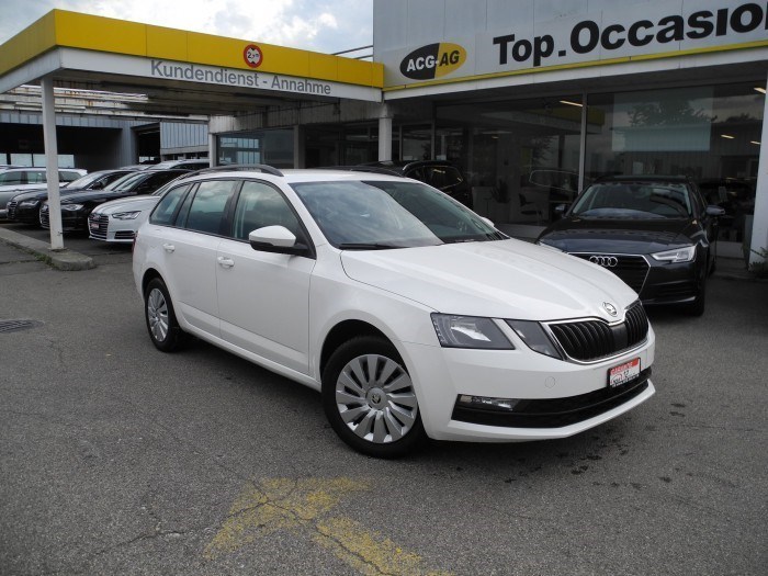 SKODA Octavia Combi 1.6 TDI Ambition ** Neues Modell **Gr-Navigation ** PDC ** Frisch ab MFK & Service **