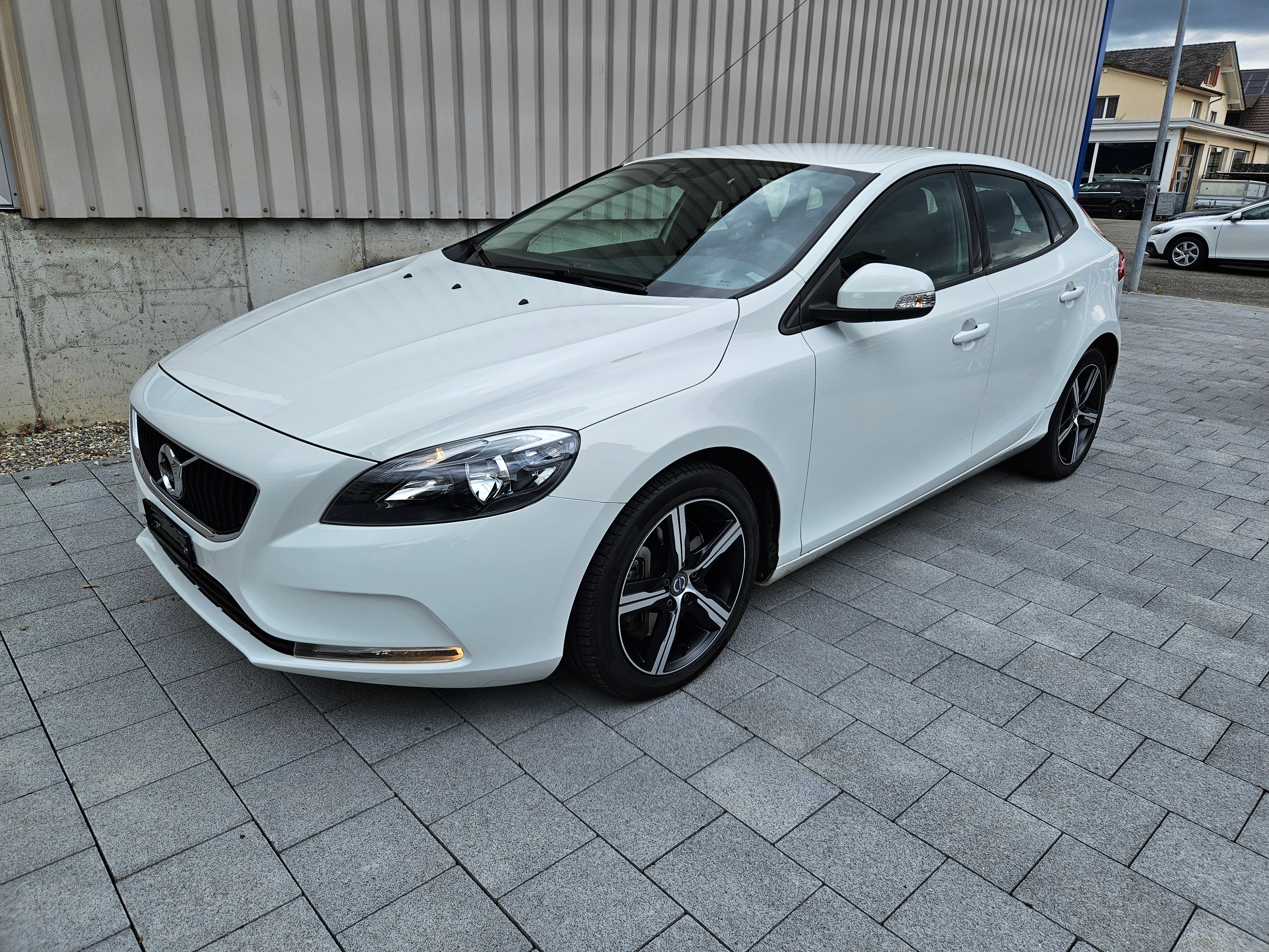 VOLVO V40 D3 Kinetic