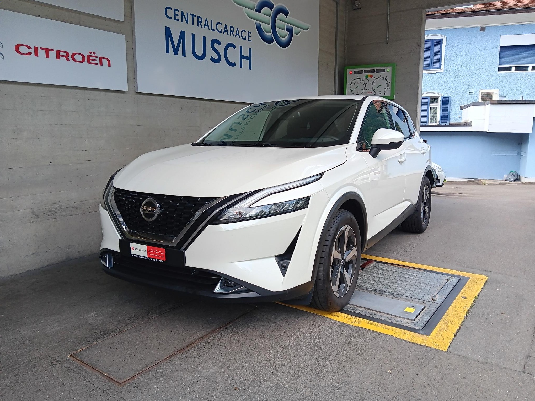 NISSAN Qashqai 1.3 DIG-T MHEV N-Connecta Xtronic 4x4